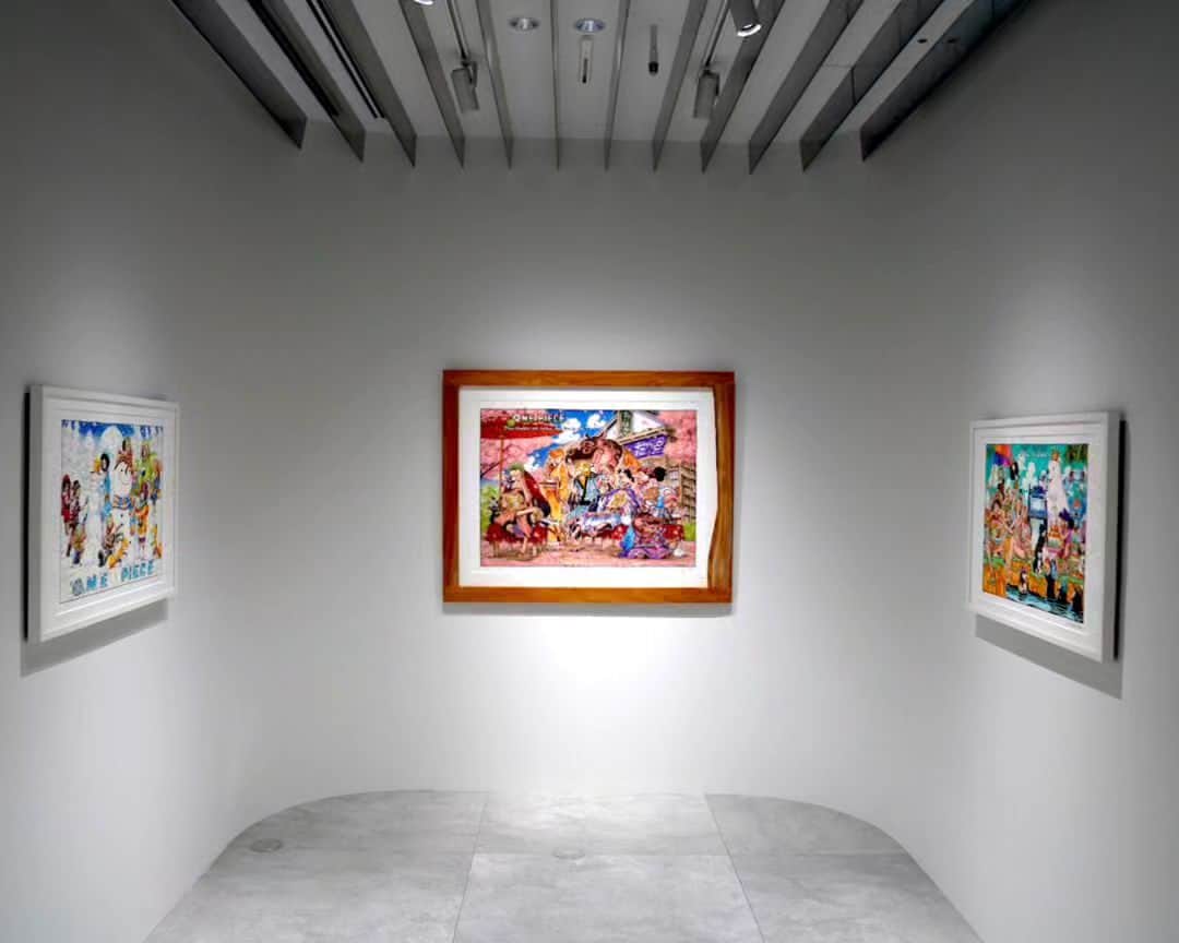 ONE PIECEスタッフ公式さんのインスタグラム写真 - (ONE PIECEスタッフ公式Instagram)「尾田栄一郎『ONE PIECE』のアートプリント作品を多数展示。  2023年11月24日、東京・ #麻布台ヒルズ に集英社マンガアートヘリテージの常設ギャラリーがオープンしました。  ギャラリーには現在、戦後から1970年代の印刷技術で『ONE PIECE』第1話の名場面を印刷したアートプリント「Regenesis」、ハイクオリティの活版印刷で作品化した「The Press returns」(11/27まで公式サイトにて抽選販売受付中)をはじめ、数々の『ONE PIECE』カラーイラストをプリントした「Real Color Collection」も展示されています。  「集英社マンガアートヘリテージ トーキョーギャラリー」への来場には現在、事前予約が必要です。 ギャラリーの詳細やご予約方法などは、公式サイトにてご確認ください。  ▼公式サイト https://mangaart.jp/ja  #ONEPIECE #ワンピース #漫画 #manga #尾田栄一郎 #eiichirooda #comics #イラスト #illust #アート #art #mangaart #マンガアート #ShueishaMangaArtHeritage #集英社マンガアートヘリテージ」11月24日 21時06分 - onepiece_staff