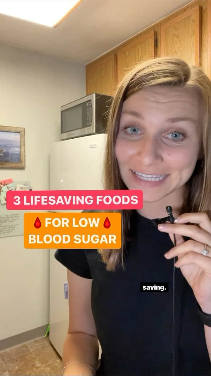 ネーブ・キャンベルのインスタグラム：「Who knew a classic breakfast beverage could be lifesaving for someone with diabetes? 🍊 Red Crosser Dana Simmons shares three go-to foods she keeps on hand for low blood sugar moments.  📝 What would you add to this list?  #DiabetesAwarenessMonth #DiabetesHack #LowBloodSugar #FirstAidTip」