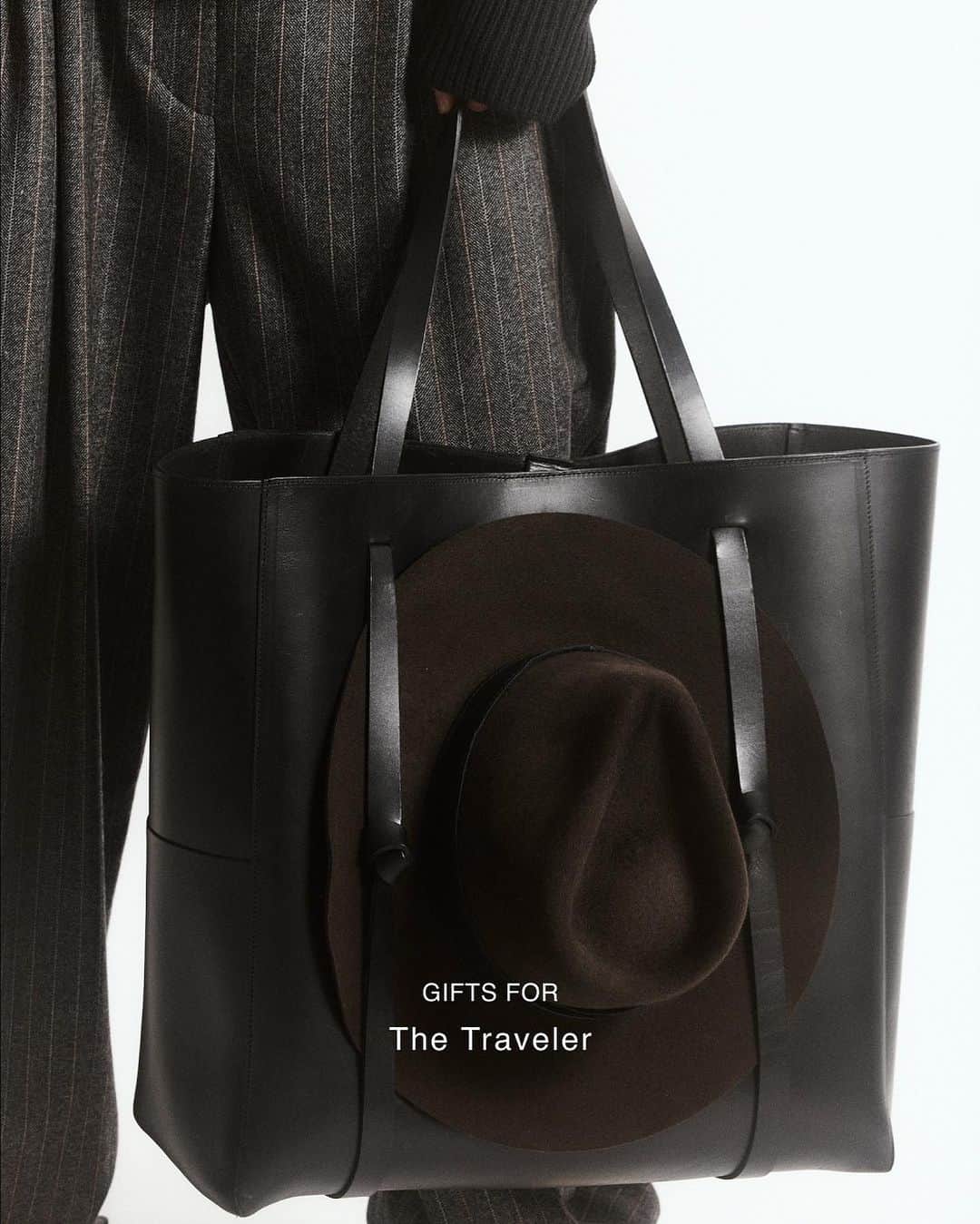 JanessaLeoneさんのインスタグラム写真 - (JanessaLeoneInstagram)「THE HOLIDAY GIFT GUIDE ___ Shop 30% off for a limited time.⁠ ⁠ As we enter a season framed by generosity, we’ve curated a collection of our tried + true essentials for you and yours. ⁠ ⁠」11月25日 7時03分 - janessaleone