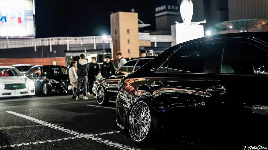 J-Auto Showさんのインスタグラム写真 - (J-Auto ShowInstagram)「#JAutoShow #SONYFX3 #50mmf12gm #carphotographer #ナイトミーティング #ナイトMT #shakotan #vipcar #VIPSEDAN #vipセダン #vipstyle #vipjapan #hellaflush #onikyan #sedankings」11月25日 7時53分 - jautoshow