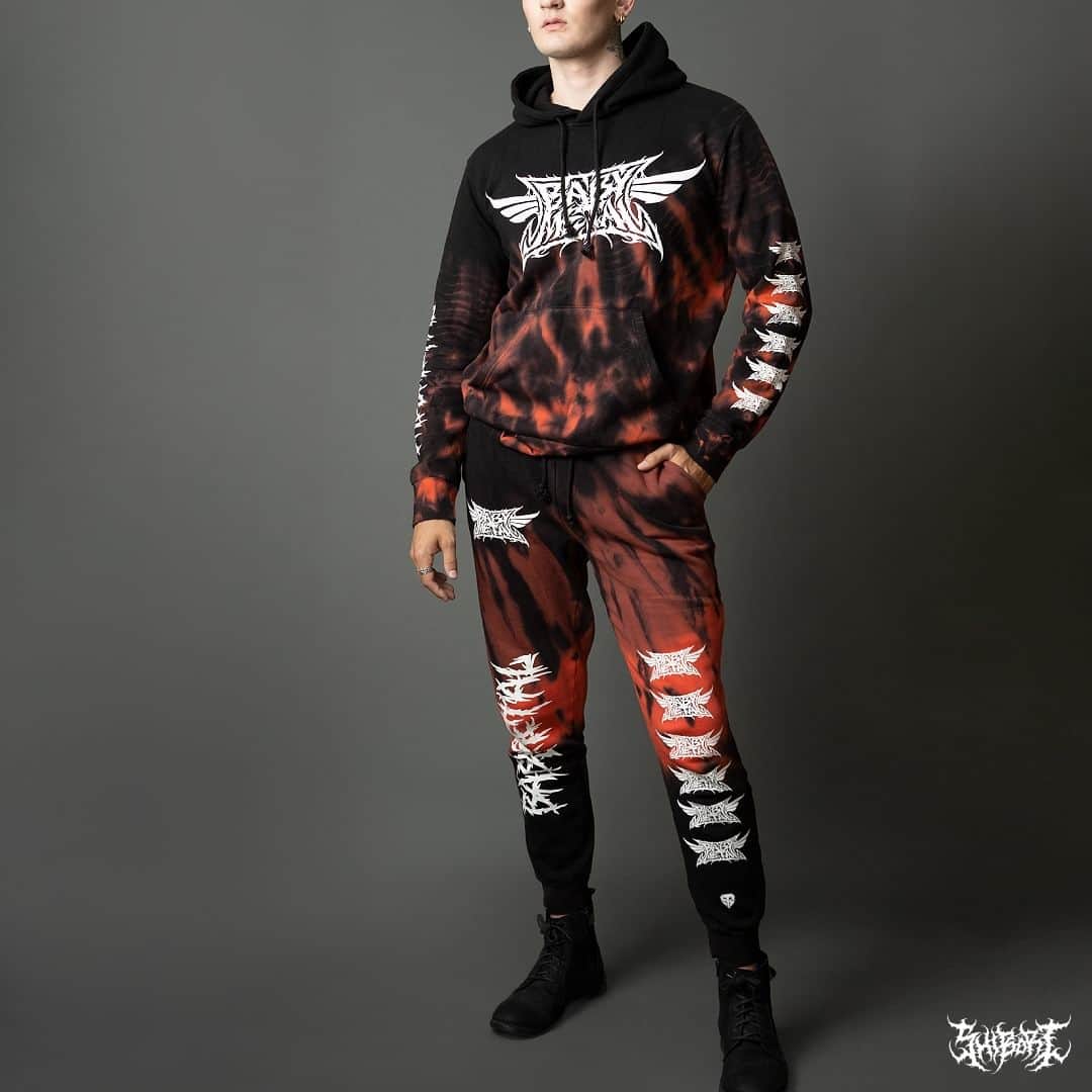 BABYMETALさんのインスタグラム写真 - (BABYMETALInstagram)「Shibori Threads x BABYMETAL Collaboration “TIE DYE HOODIE & JOGGER” Pre-Order Started!!  BABYMETAL just launched an extremely limited TIE DYE HOODIE & JOGGER in collaboration with the metal streetwear brand @shiborithreads. Pre-order yours right now at shiborithreads.com  Product Details -TIE DYE HOODIE  S-XL $75 / 2XL $77 / 3XL $79 -TIE DYE JOGGER  XS-L $55 / XL $57 / 2XL $59  Sales Period November 24th 9:00am - December 1st 11:59pm EST  PRE-ORDER NOW AT https://shiborithreads.com/collections/babymetal」11月24日 23時00分 - babymetal_official