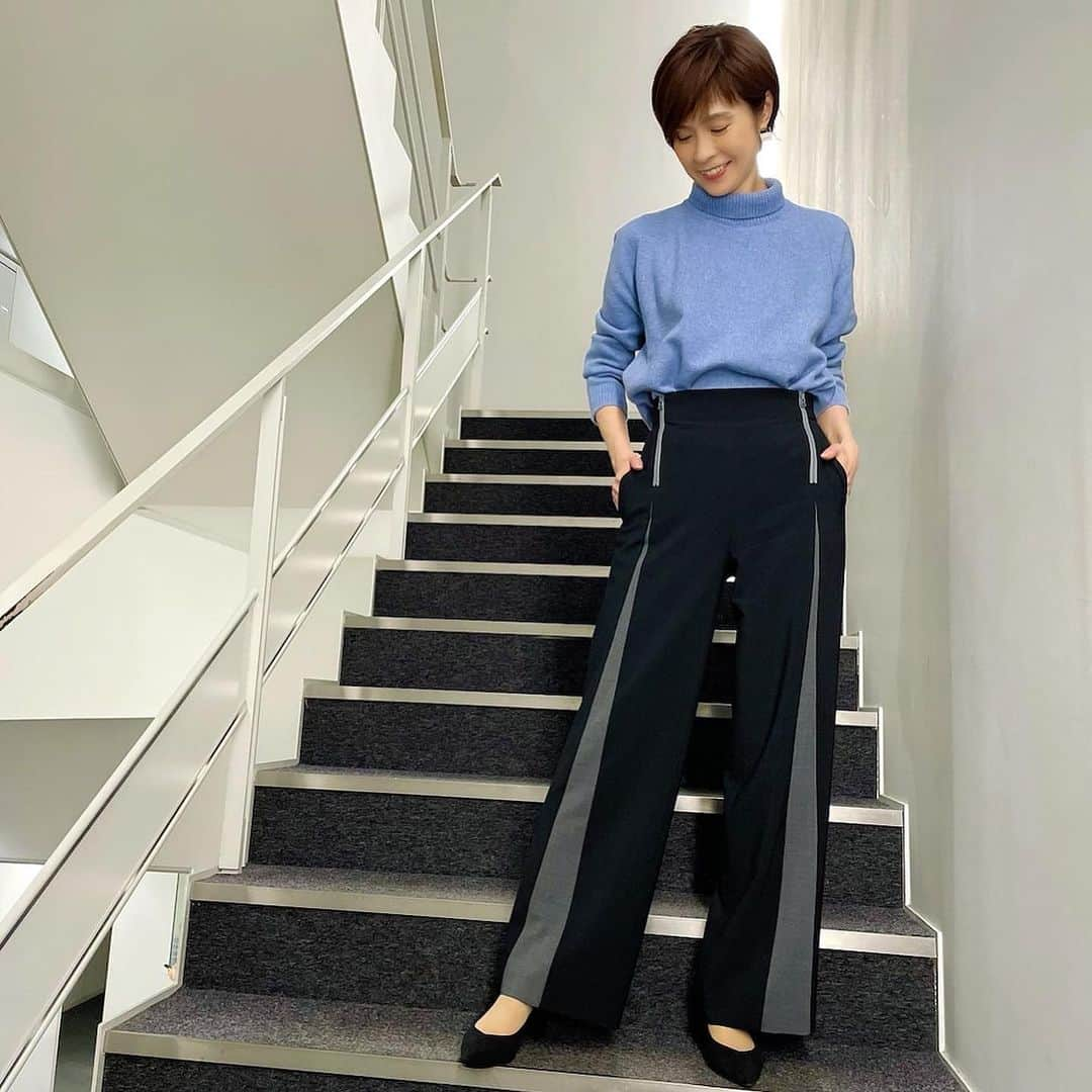 今村涼子さんのインスタグラム写真 - (今村涼子Instagram)「#衣装#bluegreed #気象予報士#気象キャスター #Jチャン#Jチャン天気 #スーパーjチャンネル」11月24日 23時08分 - ryoko.imamu