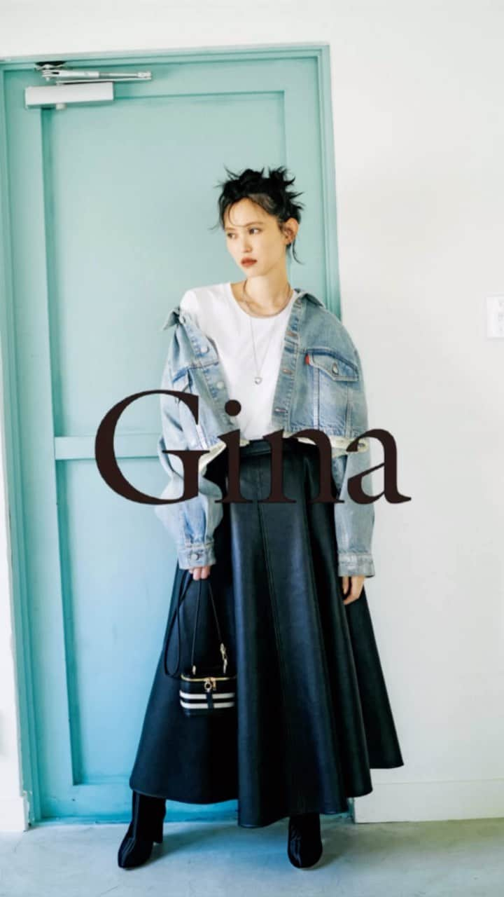 Ginaのインスタグラム：「Gina 2023 Fall × Yu Hirukawa  #Gina #GinaMagazine #白t #白tコーデ #デニムジャケット #秋服コーデ  #比留川游 #yuhirukawa」