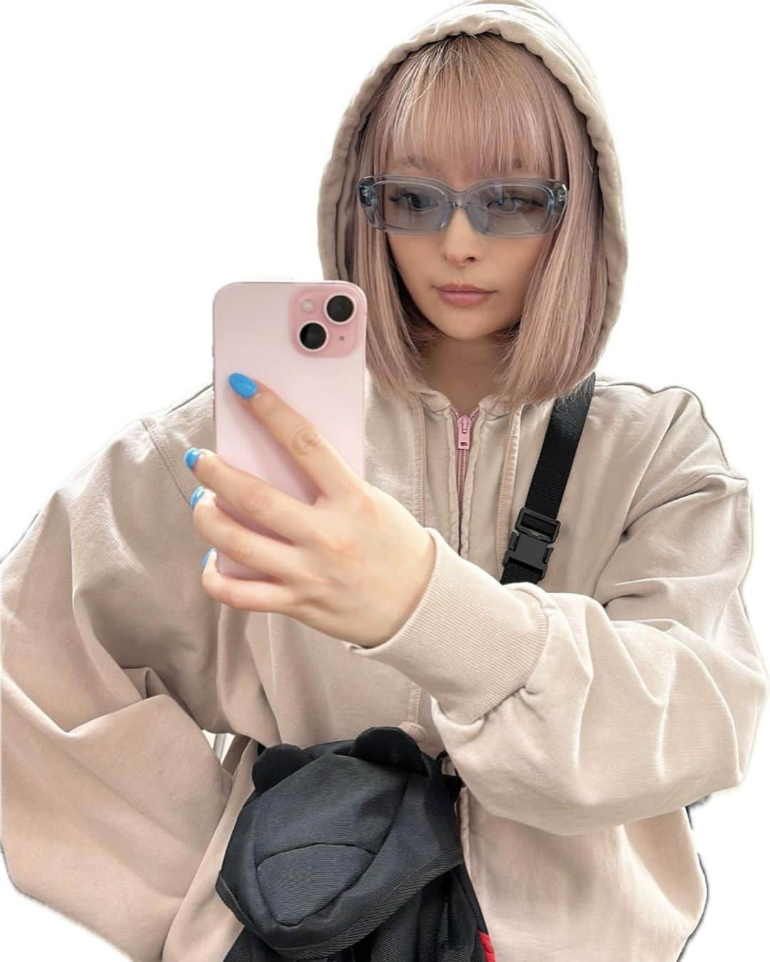 きゃりーぱみゅぱみゅのインスタグラム：「baby pink🧸」