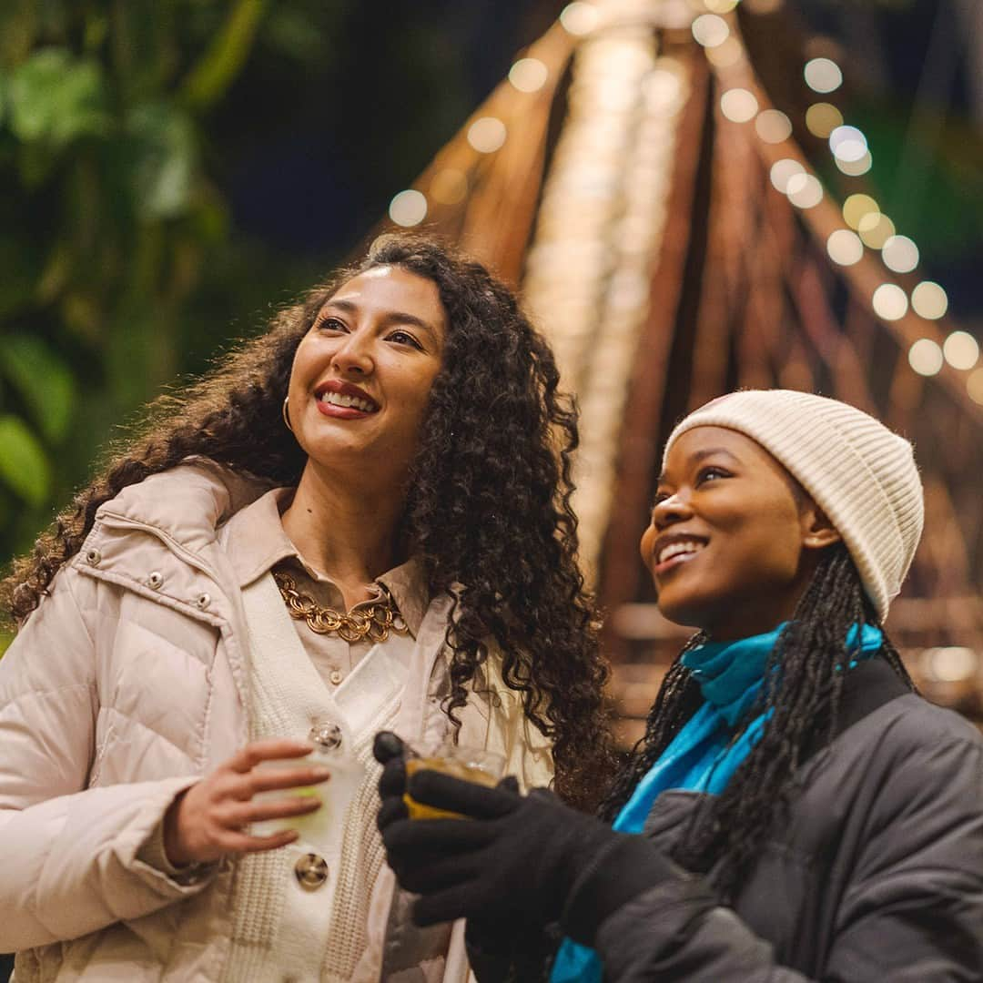 ニューヨーク植物園さんのインスタグラム写真 - (ニューヨーク植物園Instagram)「No time like the present to shake off that filling holiday meal in NYC's most beautiful 250 acres—and keep the celebration going with friends and loved ones as we light up the Garden this weekend! 🎉💡   With the Holiday Train Show in full swing throughout the weekend, and NYBG GLOW on Friday and Saturday night bringing all the twinkling fun of the holiday season—complete with light bites from the @BronxNightMarket, warming winter drinks, and brilliantly lit landscapes and architecture to explore—you don't want to miss out on this year's show.   Grab your family, your camera, and your favorite winter hat, and visit the link in our bio to get your tickets now. 🎟️   #NYBGglow #HTSNYBG」11月25日 0時01分 - nybg