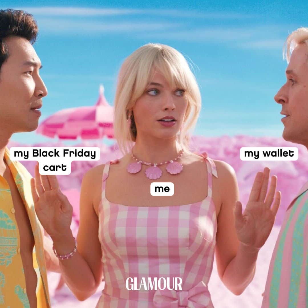 Glamour Magazineのインスタグラム：「Everybody be cool, we have some major shopping to do.   The #BlackFriday deals you don't want to miss are at the link in our bio.」