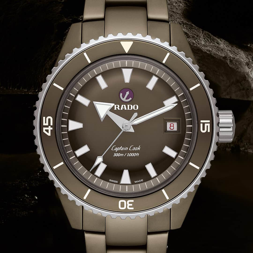 ラドーのインスタグラム：「Diving deep with Rado innovation.​ With a 30-bar water resistance, Rado’s Captain Cook High-Tech Ceramic Diver watch is profoundly well constructed. Its sporty matte olive-green dial displays an excellent visibility, with hands and indices coated with SuperLuminova®. ​ Ready, set, dive. ​  #Rado #RadoCaptainCook #DiverWatch #CeramicWatch #Feelit」