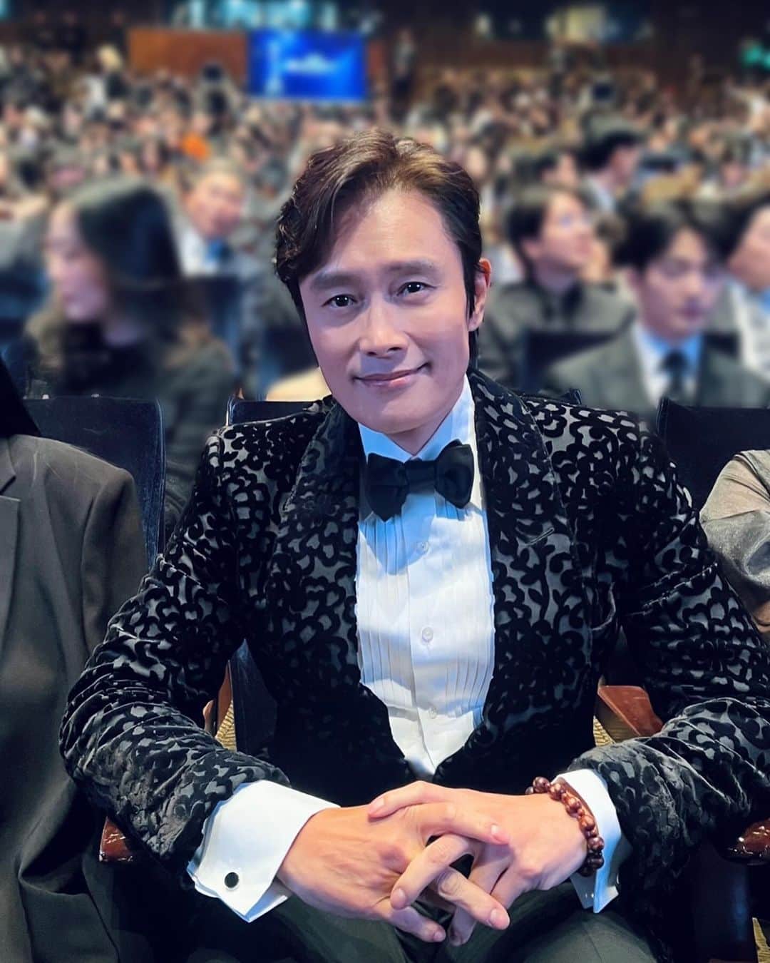 イ・ビョンホンのインスタグラム：「#BlueDragonAwards」