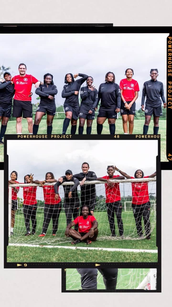 ナイキフットボールのインスタグラム：「Meet the Coaching Queens 🇬🇭⚽️ ️ Six talented Ghanaian female coaches on a journey towards CAF D qualification and ready to inspire the next generation of Ghanaian ballers thanks to @the_powerhouseproject and @right2dream   #NikeFC」