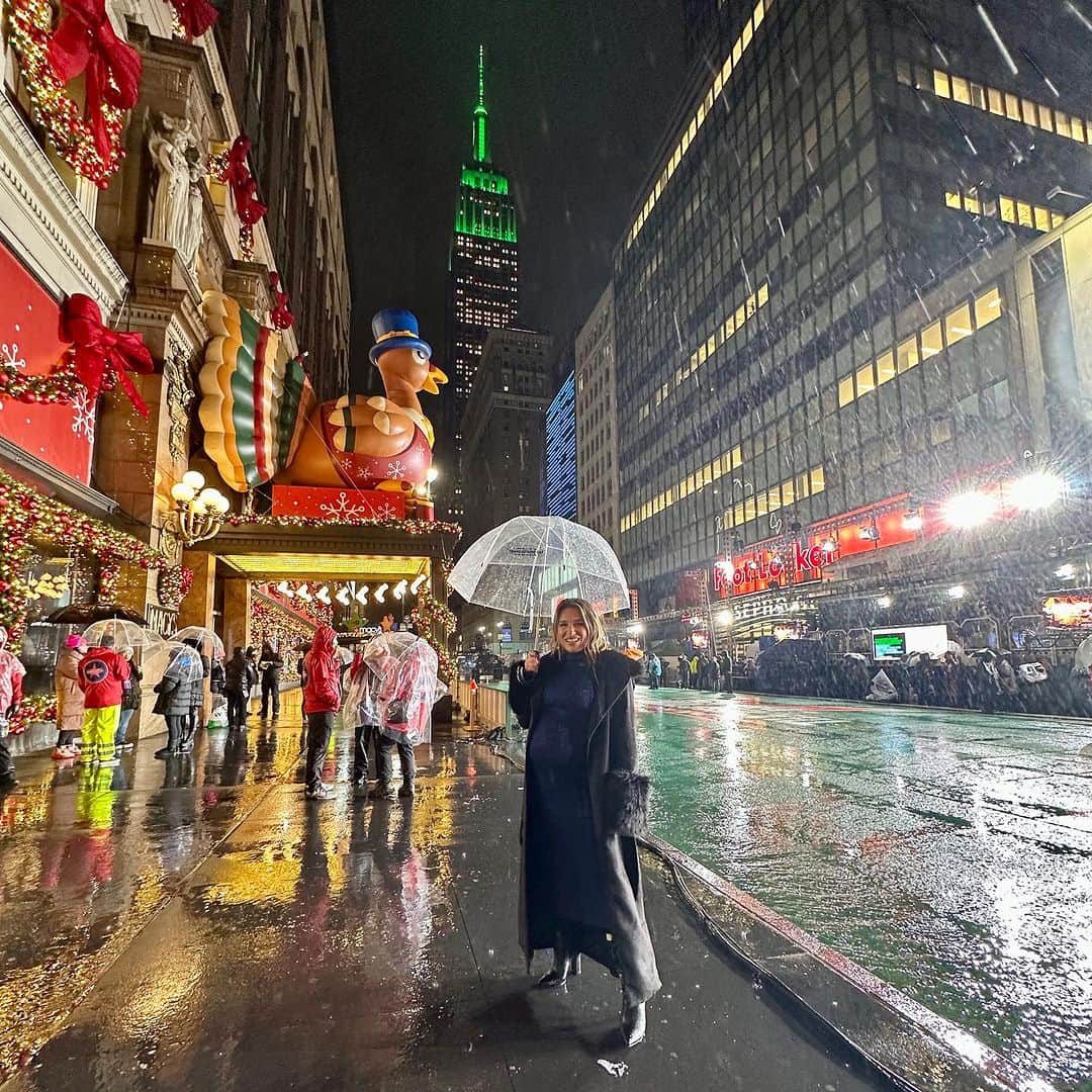 Jessie Jamesさんのインスタグラム写真 - (Jessie JamesInstagram)「NYC fun pt 1🫶🏼」11月25日 1時46分 - jessiejamesdecker