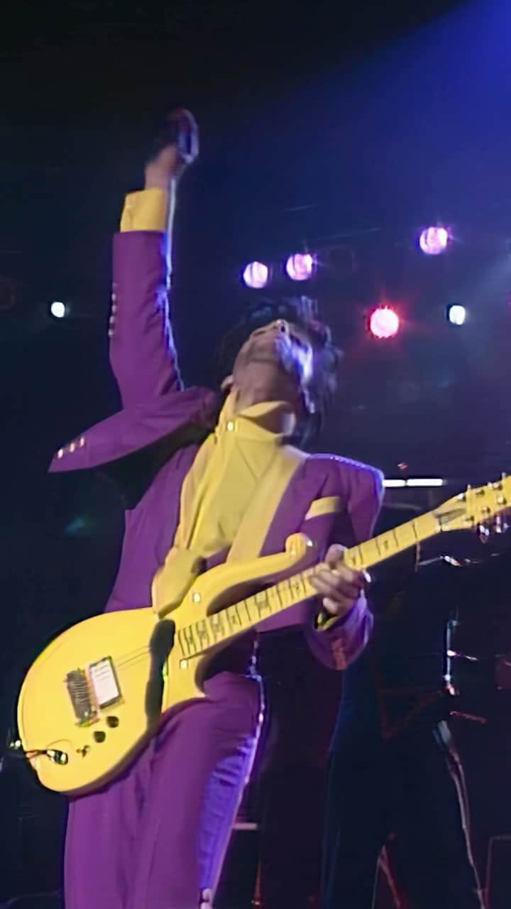 プリンスのインスタグラム：「A virtuoso at work! 💜🎸  Prince’s full performance at the 1991 Special Olympics is available on the Diamonds And Pearls Super Deluxe box set, available now at the link in bio!」