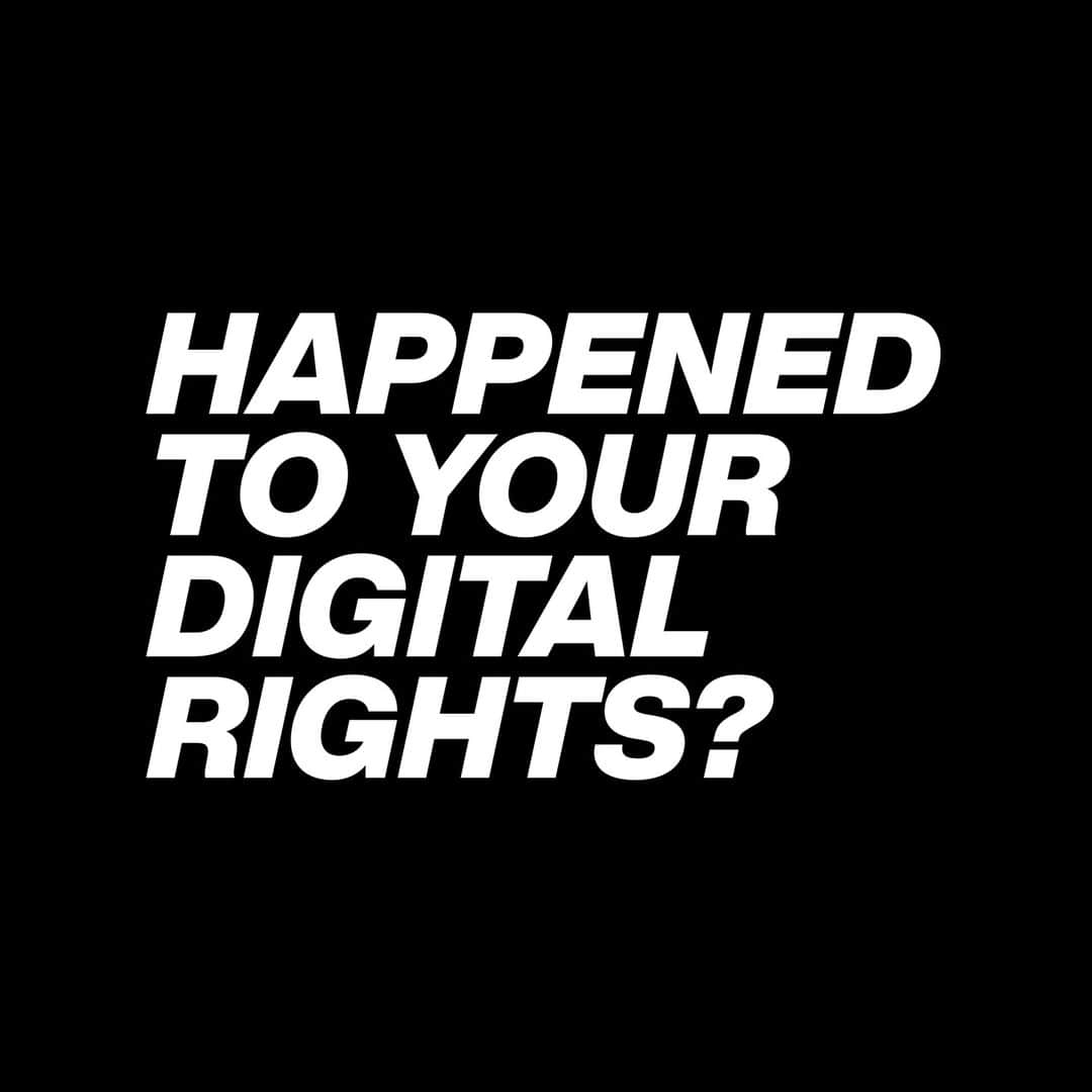 LUSH Cosmeticsさんのインスタグラム写真 - (LUSH CosmeticsInstagram)「On Black Friday 2021, following the release of the Facebook Files (which revealed how much Meta knew about the very real harms being caused by their platforms and yet were doing nothing about it), Lush signed out of Instagram, Facebook, TikTok and Snapchat until these platforms took action to provide a safer environment for users.   Two years on, has Meta cleaned up its act? Sadly but perhaps not surprisingly, no. Deliberately-addictive algorithms are still filling our feeds with harmful content and misinformation to drive engagement. Meanwhile their surveillance-for-profit business model – one that underpins all the 'Big Tech' companies – tracks our every move and sells our data, making them untold billions.    That's why we're campaigning for legislative change that puts the control back in the hands of the people. We've teamed up with People vs Big Tech – a decentralised movement challenging the power and abuses of the Big Tech giants.   Introducing The Cloud bath bomb, with 100% of the sales price (minus government taxes) going to People vs Big Tech to fund vital campaigning that takes their message directly to those who hold the power to change the system. Don't lose your head in the cloud. There's a brighter future ahead. Hit the link in bio to join the #BigTechRebellion —    Friendly note: we're not back on Instagram. If you'd like to contact us, our Customer Care team will be happy to help here: Phone: 1-888-733-5874 SMS: 1-888-733-5874 Email: customercare@lush.com Live Chat: lush.com & the Lush app」11月25日 2時10分 - lushcosmetics