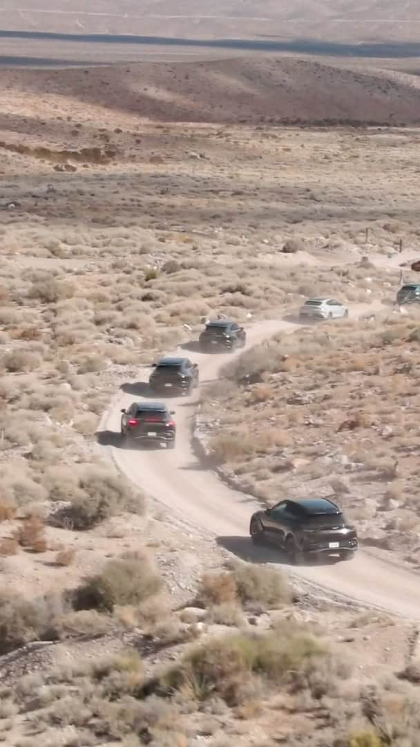 アストンマーチンのインスタグラム：「The Las Vegas GP. Enhanced by the supercar of SUVs.  A unique F1 weekend deserved an extraordinary experience in the Mojave Desert.  #AstonMartin #DBX707 #POWERDRIVEN」