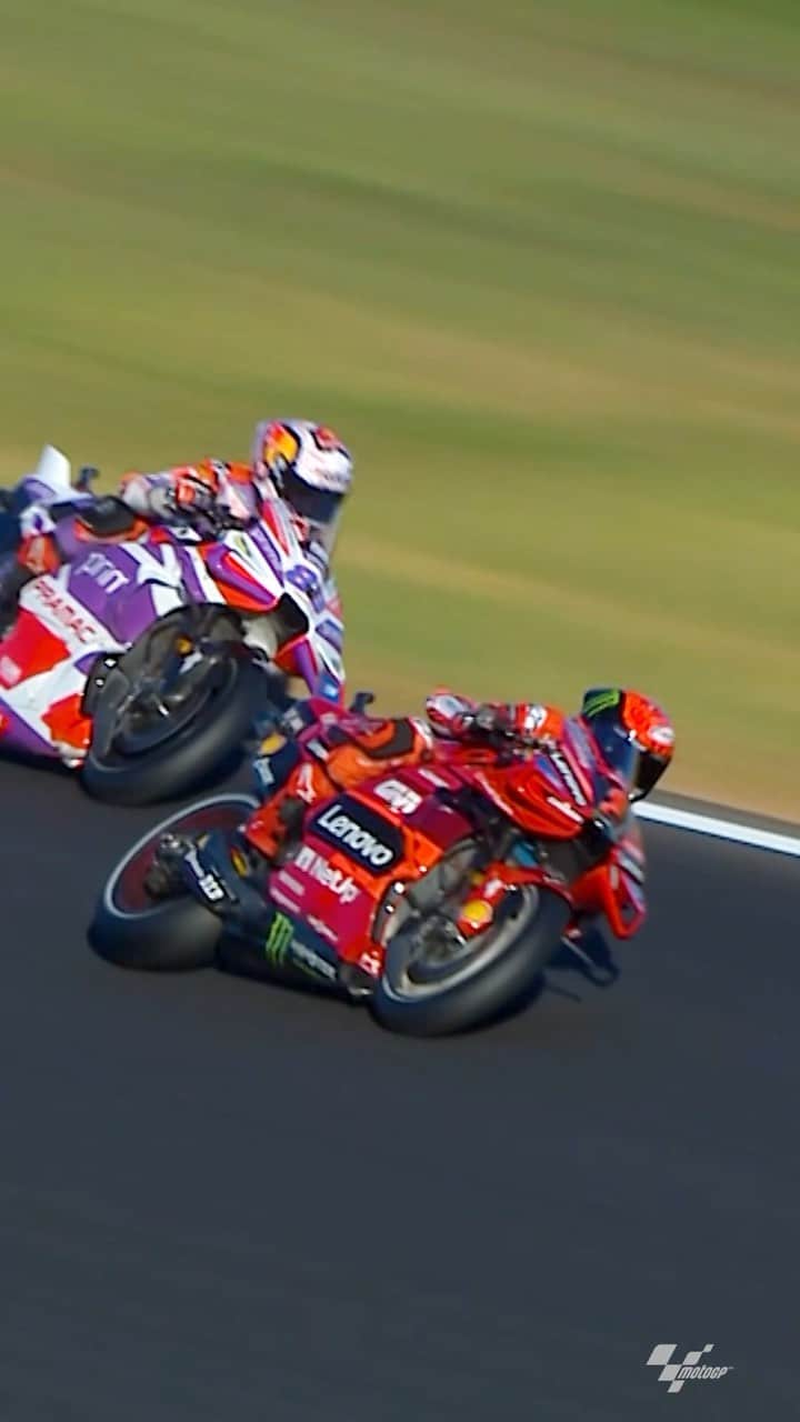 MotoGPのインスタグラム：「Mind games in full swing during Practice! 👀 @89jorgemartin decided to play cat & mouse and follow @pecco63 very very closely to add some extra pressure on his rival for the title! 🏆  #ValenciaGP 🏁 #PECCOvsMARTIN #MotoGP #Motorsport #Motorcycle #Racing」