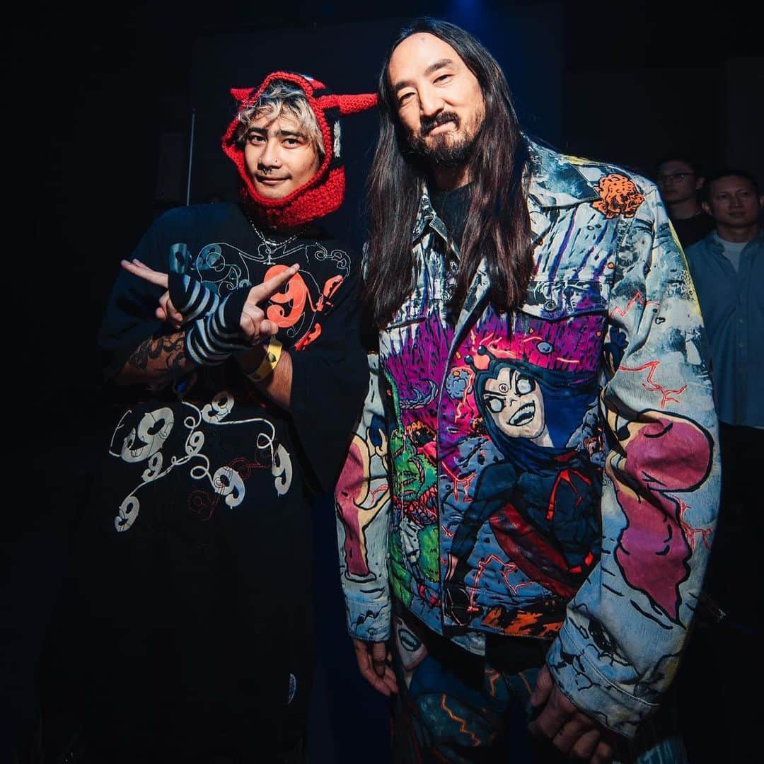 スティーヴ・アオキさんのインスタグラム写真 - (スティーヴ・アオキInstagram)「The future @knock2music & @isoxo_  thanks for having me 🙏❤️」11月25日 3時31分 - steveaoki