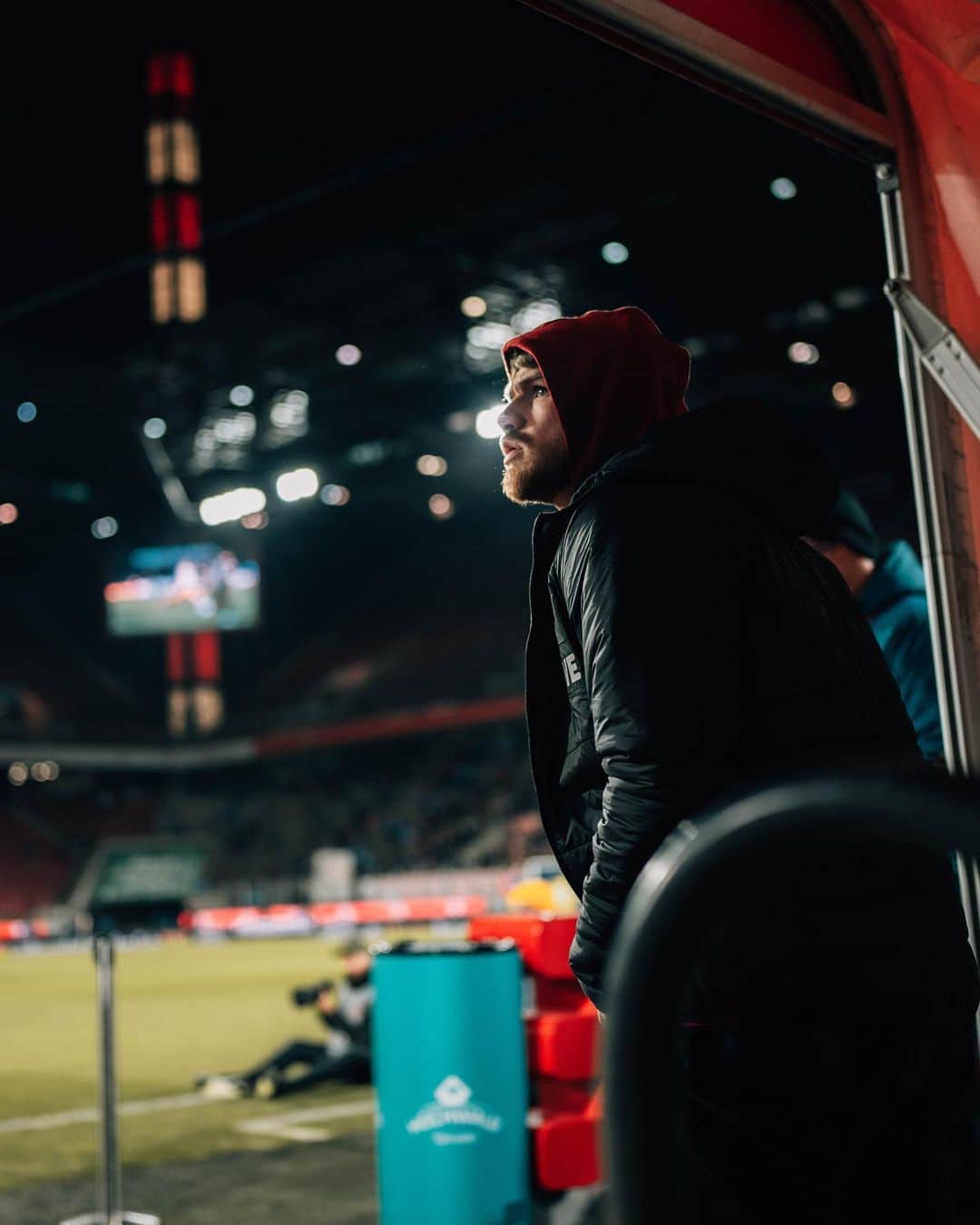 1.FCケルンさんのインスタグラム写真 - (1.FCケルンInstagram)「SWIPE für die #effzeh-Startelf für #KOEFCB ✨ ___ Die Startaufstellung wird präsentiert von @gaffel_koelsch」11月25日 3時39分 - fckoeln