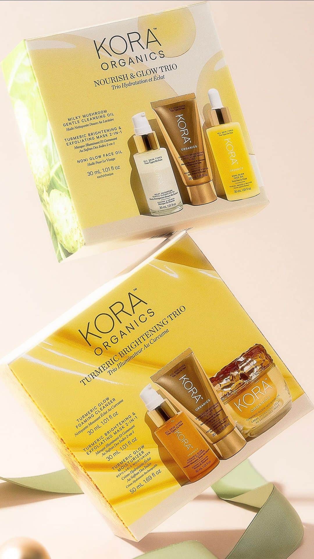 KORA Organicsのインスタグラム：「Keep your skin calm & holiday on with our limited-edition gift sets 🤍🌱  ✨ Turmeric Brightening Trio  ✨ Nourish & Glow Trio   Save 25% on everything, including gifts + sets now through Monday!」