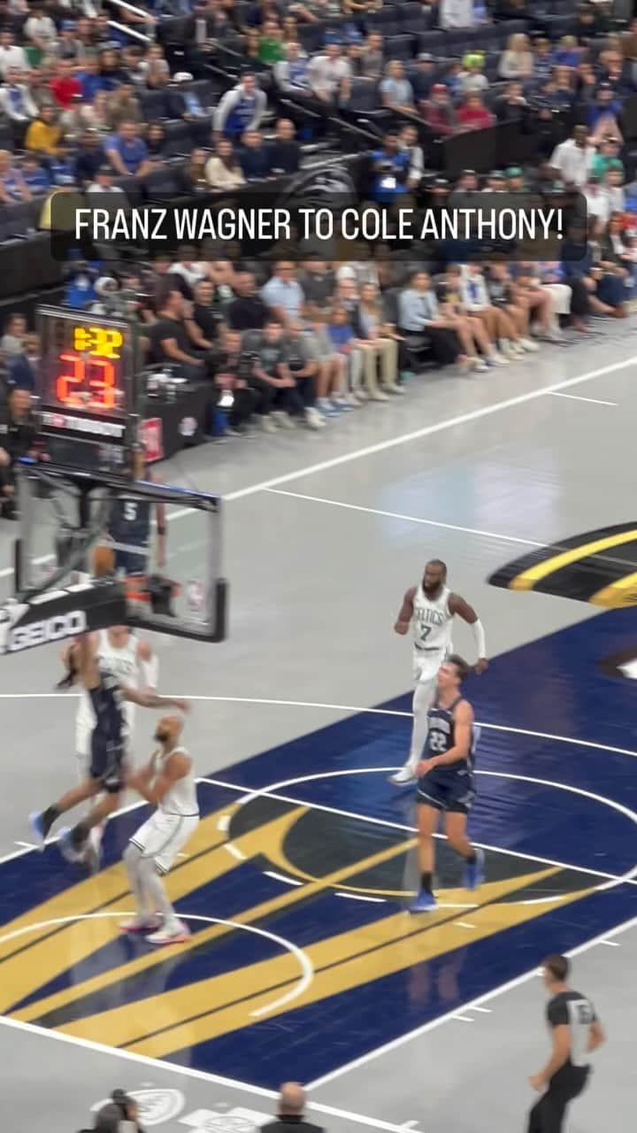 NBAのインスタグラム：「Caught it with one hand 🥵👀🪄  Boston at Orlando LIVE now on NBA TV! • East Group C In-Season Tournament action」