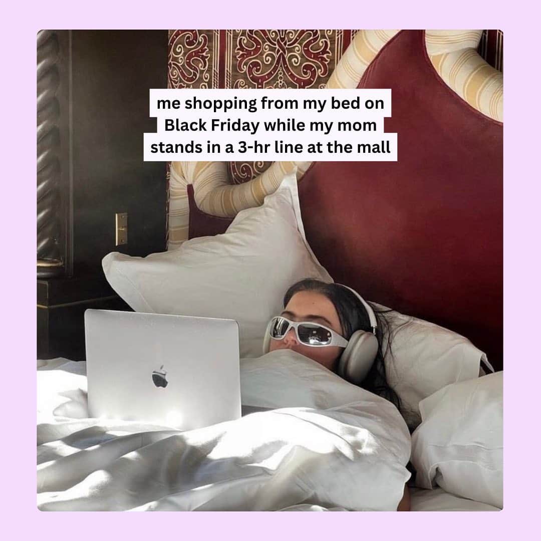 Tarte Cosmeticsのインスタグラム：「Black Friday 🤝 us shopping on tarte.com from our couch   #tartecosmetics #rethinknatural #blackfriday」