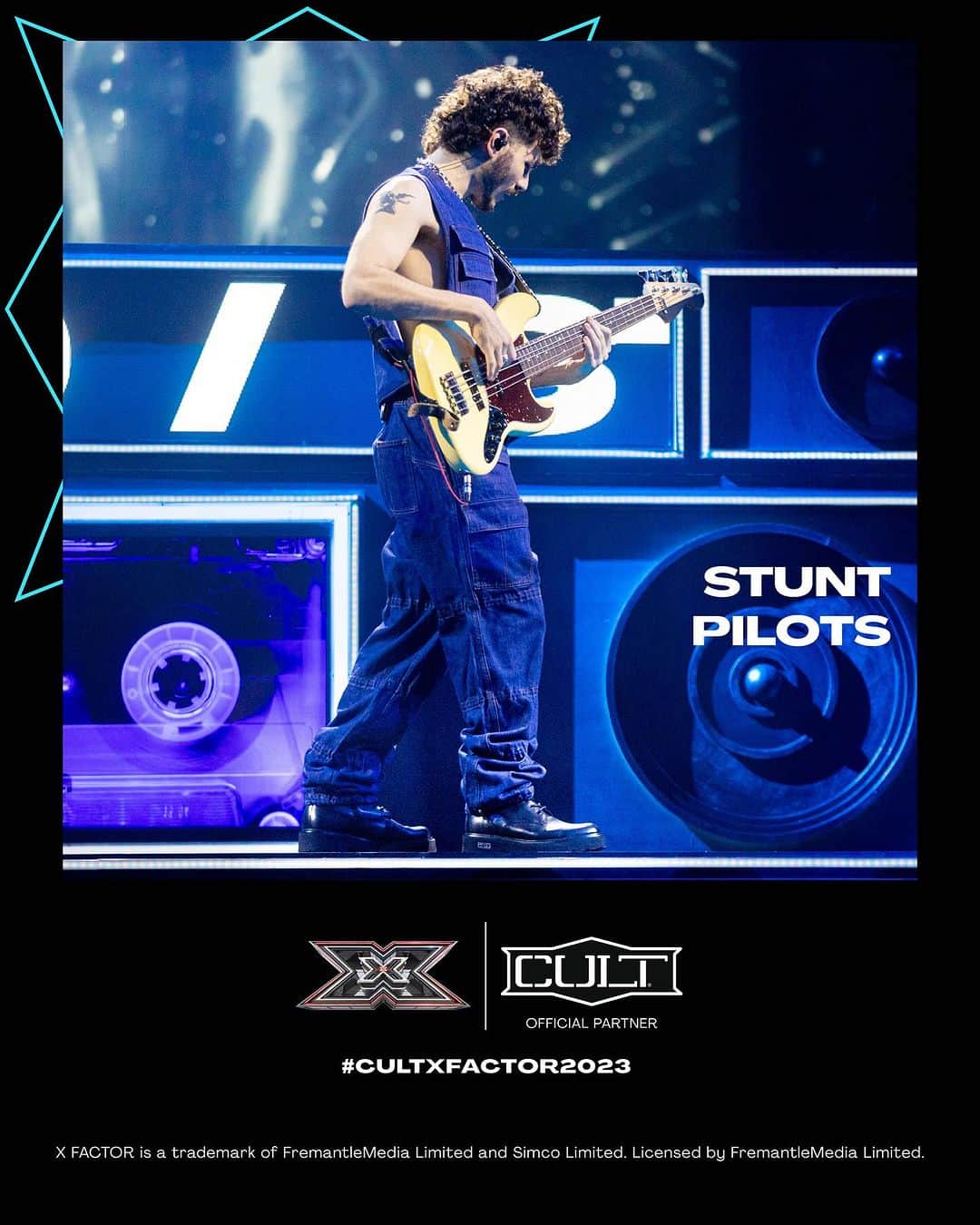 のインスタグラム：「Sul palco di X Factor, adrenalina e stile si fondono con le performance dei @stuntpilots ! Con le note di ‘Ain’t no sunshine’ di Bill Withers, il frontman @zo_vivaldi ha conquistato il pubblico indossando le iconiche Iron 3992, mentre il batterista @farinaaah ha scelto le hip Iron 3991. @si_moonet il bassista dal tocco rock, ha completato il look con gli intramontabili anfibi Slash 3037.   @xfactoritalia #XF2023 #CULTXFACTOR2023 #cultofficial1987」