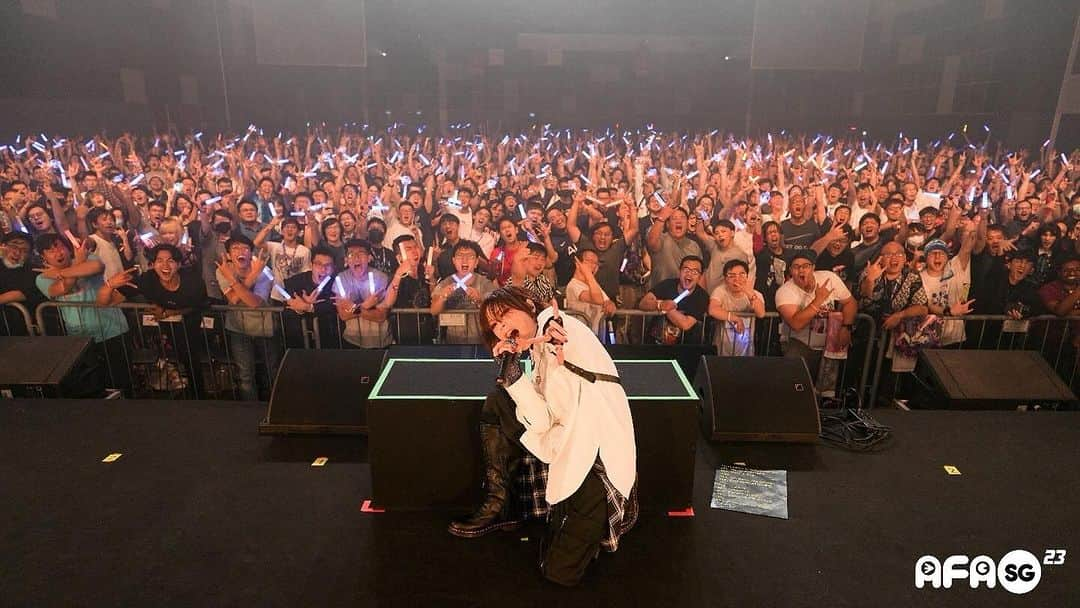 ナノのインスタグラム：「SINGAPORE  There are no words needed. Except thank you.  My dream is to keep rocking on with you. Let's make it come true.  Love, NANO #AFASG23」