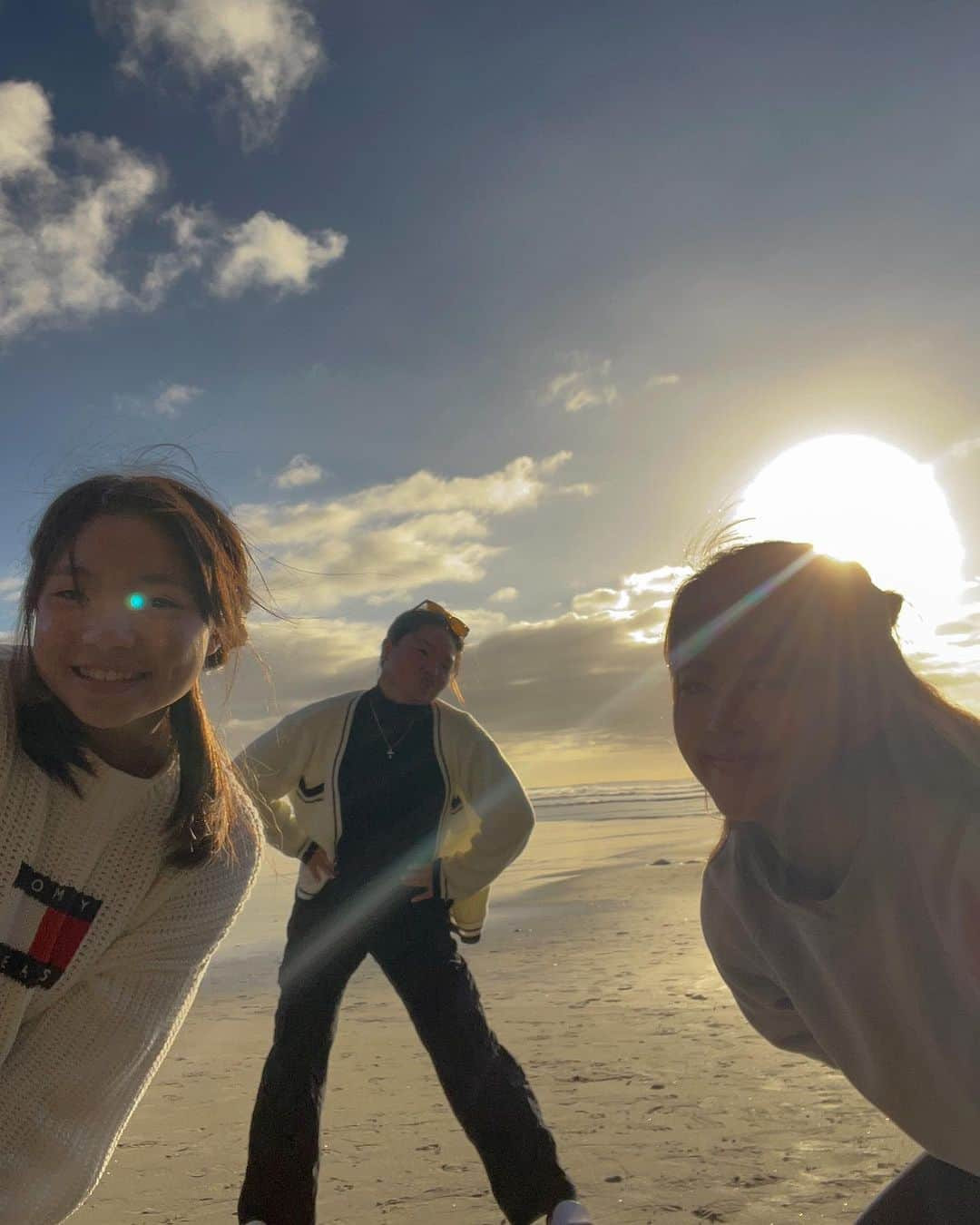 長野未祈さんのインスタグラム写真 - (長野未祈Instagram)「✨ The endless coast. ✨  My new favorite place in Oregon. I slept in the ocean waves. Happy Thanksgiving 🤍」11月25日 16時15分 - minorinagano