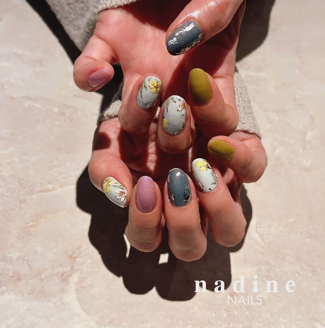 nadineNAILSのインスタグラム