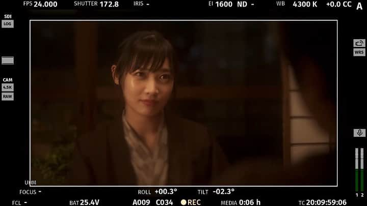 林田岬優のインスタグラム：「メイクさんがモニターを撮ってくださいました🎬 Netflix Movie 『クレイジークルーズ』,『In Love and Deep Water』  #クレイジークルーズ #InLoveandDeepWater」