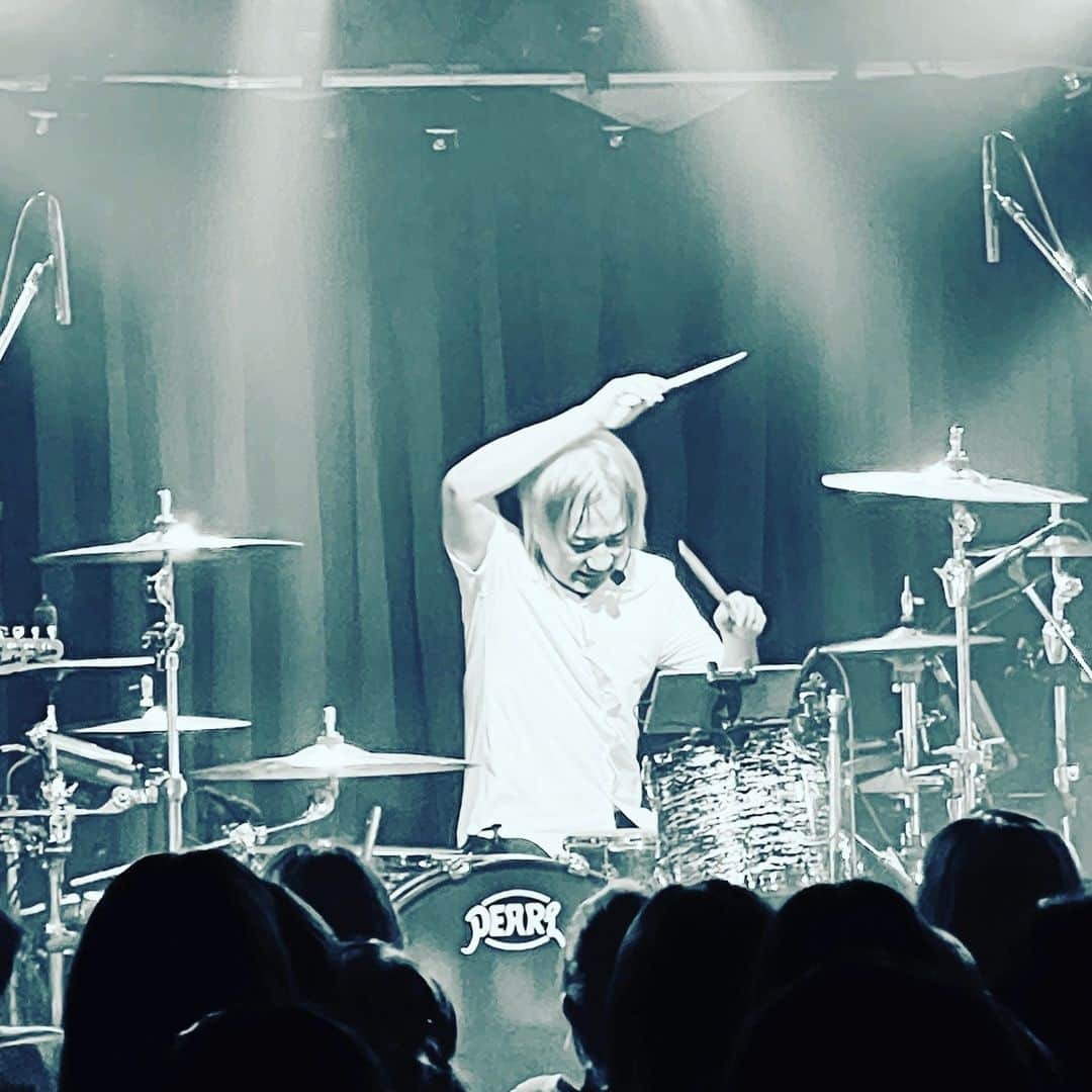 たちばな哲也さんのインスタグラム写真 - (たちばな哲也Instagram)「[SPARKS GO GO] "REBURN! 爆音再燃" CLUB CIRCUIT VOL.1 (streaming) #sggjp   【視聴可能期間】 11月18日(土) 20:00～11月25日(土) 23:59迄 https://eplus.jp/sgg-s/」11月25日 17時07分 - itecchi