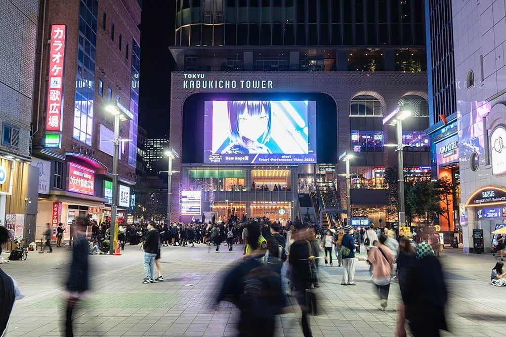 東京都庁広報課さんのインスタグラム写真 - (東京都庁広報課Instagram)「新宿歌舞伎町 2023 ハロウィン当日(2023.10.31撮影)  最寄駅：西武新宿駅  #tokyotokyo #tokyogram #moodygrams #jp_gallery #ptk_japan #gdayjapan #realtokyolife #beautifuldestinations #tokyojapan #instatokyo #loves_nippon #phos_japan #bestjapanpics #cooljapan #japan_of_insta #photo_jpn #illgrammers #景色 #東京 #東京都 #東京観光 #東京旅行 #東京散歩 #風景 #街の風景 #東京風景 #Tokyo #东京 #도쿄 #tokyogood」11月25日 17時00分 - tocho_koho_official