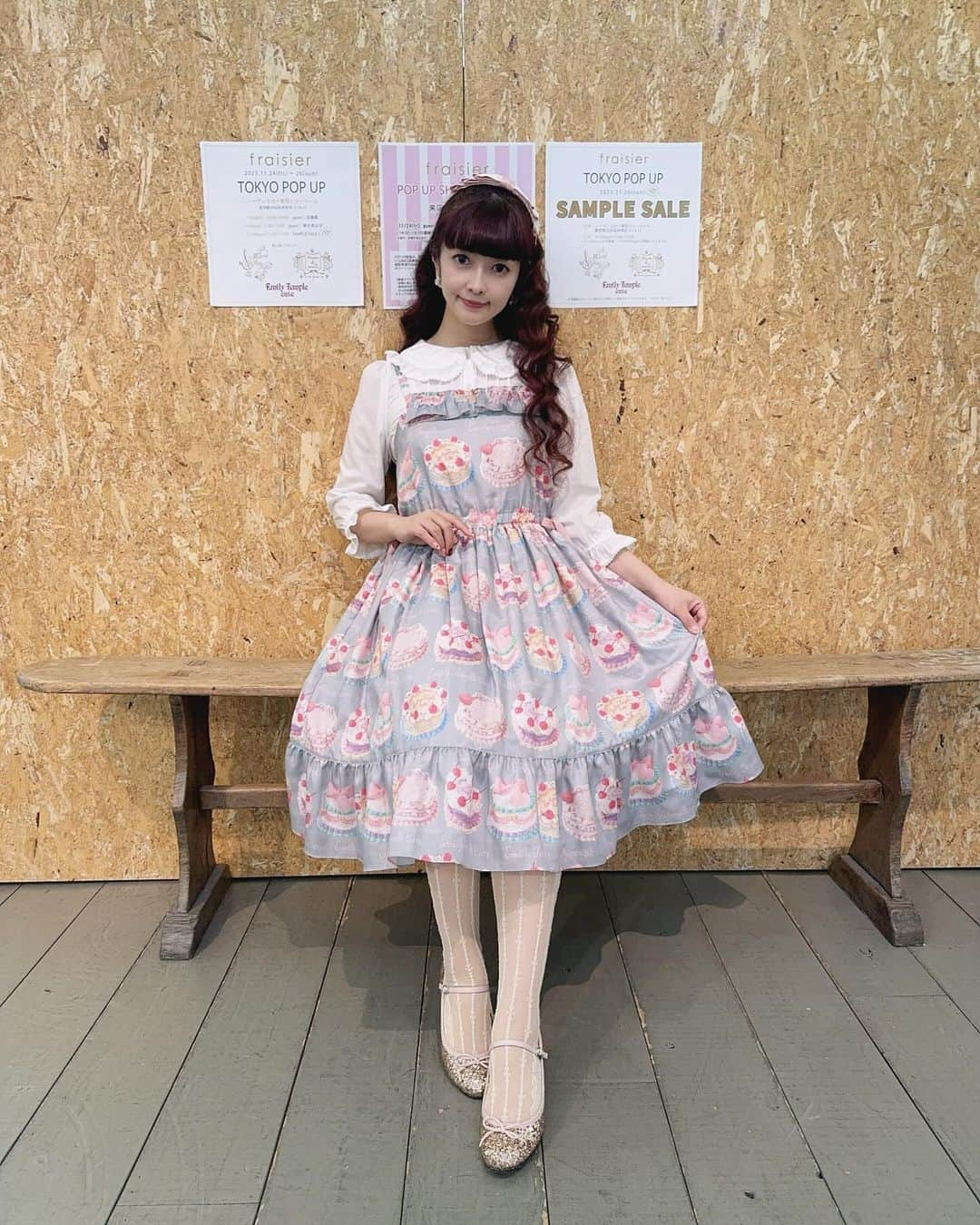 青木美沙子さんのインスタグラム写真 - (青木美沙子Instagram)「フレジエさんポップアップショップin東京♡ イベント終了しました🎀 お越し頂いた皆様ありがとうございました🙇‍♀️ プレゼントやお手紙も大切にします♪  広い店内で沢山のお洋服が並んでいて、ついついテンションが上がる空間♡楽しかったです🎀 ポップアップショップは明日迄開催中❣️ 是非是非行って見てね♡ @fraisier_selectshop」11月25日 17時12分 - misakoaoki