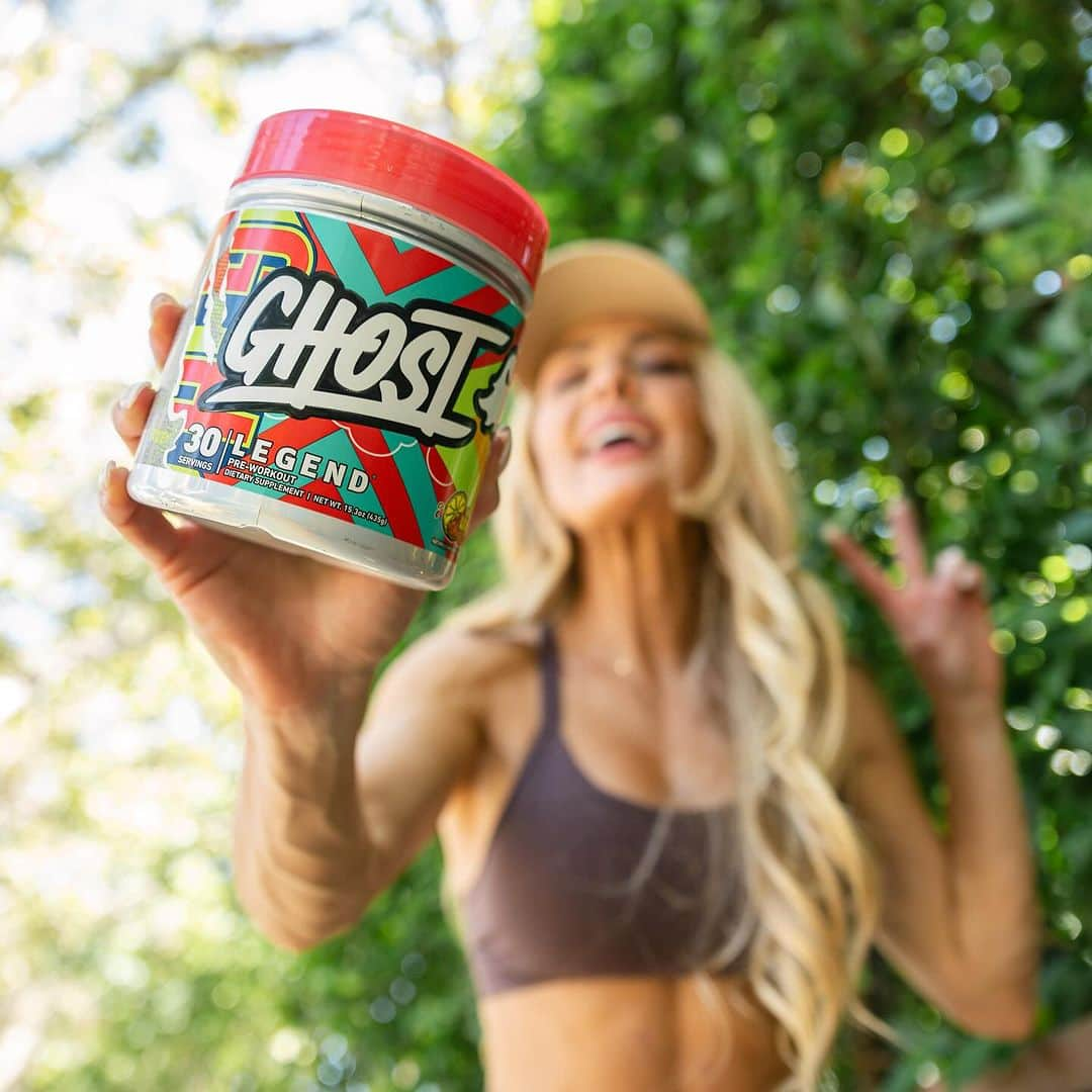 BROOKE EVERSさんのインスタグラム写真 - (BROOKE EVERSInstagram)「Run.....don't walk legends! @ghostlifestyle currently has 30% off site wide using code: BFCM #BFCM23 🤯」11月25日 8時27分 - brookeevers