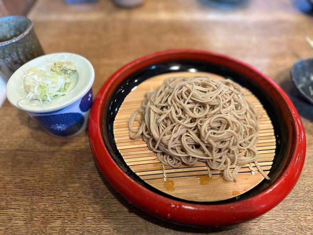 二宮真琴さんのインスタグラム写真 - (二宮真琴Instagram)「☆ . 高崎から足を伸ばして 綺麗な空気と美味しいもの😋🍙 . #軽井沢 #白糸の滝 #十割そば #川場田園プラザ #かわばんち #高崎  . #エディオン #EDION #紅菱住建 #ダイヤホーム #サタケ #babolat #バボラ #NBテニスガーデン #tennisplayer #テニス #テニス女子 #ダブルス #二宮真琴」11月25日 8時40分 - makoto_5_tennis