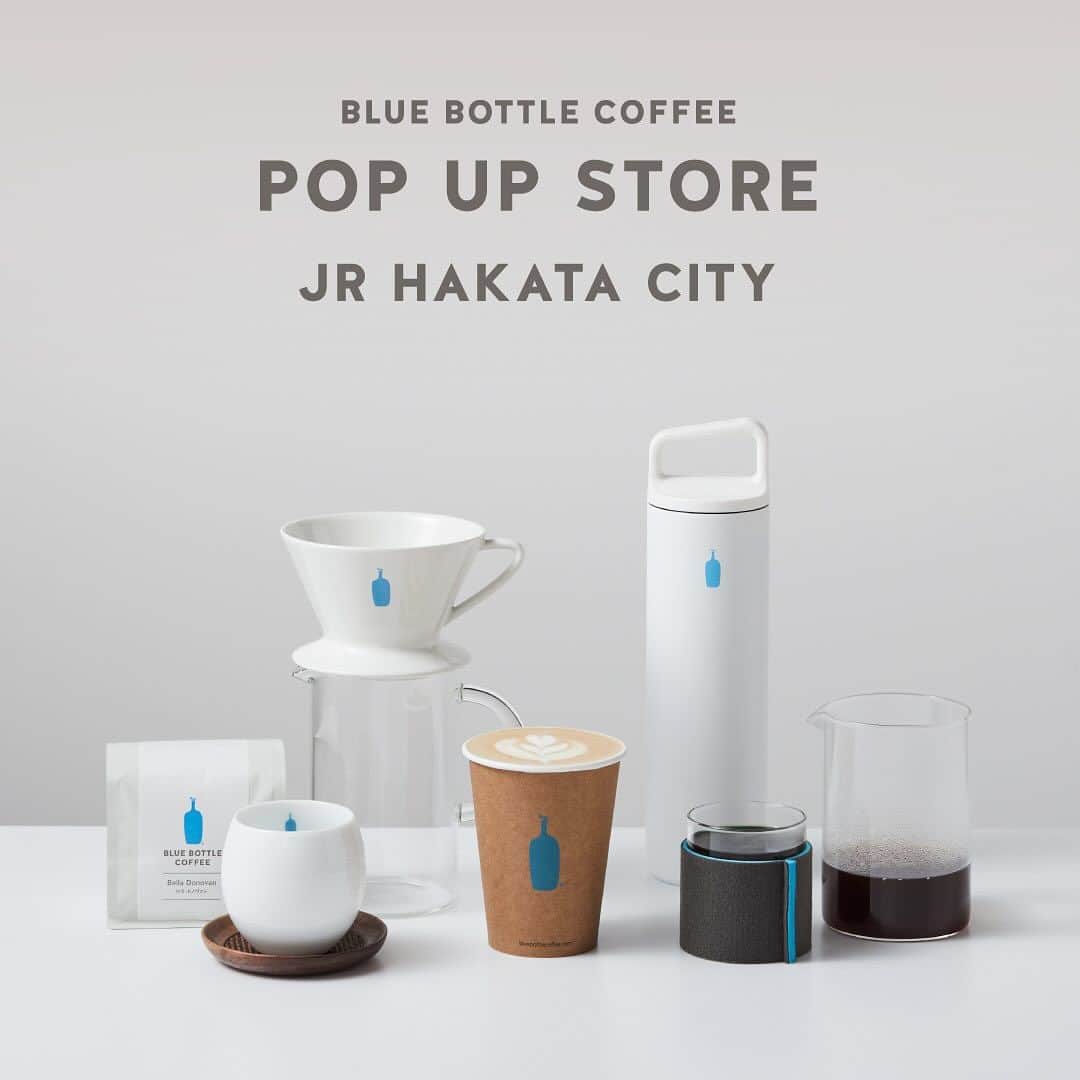 Blue Bottle Coffee Japanのインスタグラム：「＼11月27日(月)まで！／⁠ 福岡市・JR 博多シティの「いっぴん西通り」に期間限定で出店しているブルーボトルコーヒー ポップアップストアは、明後日 11月27日(月)までとなります！⁠ ⁠ 国内の自社焙煎所で焙煎したフレッシュなコーヒー豆をはじめ、朝ごはんや小腹が空いた時などにぴったりのグラノーラ スティックなどのフードもご用意。⁠ ⁠ またオンライン限定のアイテムである MOHEIM（モヘイム）とコラボレートした「ストーンマグ」のライトブルー、BODUM（ボダム）とコラボレートした「フレンチプレス」のブルーなど、日々のコーヒーライフを彩るオリジナルアイテムも取り揃えております。⁠ ⁠ こちらのポップアップストアでは、コーヒードリンクの提供も行っておりますので、お買い物合間の休憩などにご利用いただければ嬉しいです💙⁠ ⁠ 博多エリアの皆さまにおいしいコーヒー体験をお届けできるよう、最終日までどうぞよろしくお願いいたします！⁠ ⁠ ⁠ ーーーーーーーーーーーーーーーーーー⁠ ブルーボトルコーヒー ポップアップストア JR 博多シティ⁠ ⁠ 場所：福岡県福岡市博多区博多駅中央街 1-1　JR 九州博多駅構内いっぴん西通り POPUP STAGE 2⁠ 営業時間：10:00-20:30⁠ 開催期間：2023年10月6日(金)〜 11月27日(月)⁠ 定休日：なし⁠ ※ 出店させていただいております施設の方針などの状況を考慮し、営業時間が変更となる可能性がございます。⁠ ーーーーーーーーーーーーーーーーーー⁠ ⁠ ⁠ ⁠ #ブルーボトルコーヒー⁠ #ブルーボトルコーヒーポップアップストア⁠ #BlueBottleCoffee⁠ #BlueBottleCoffeePopUpStore」