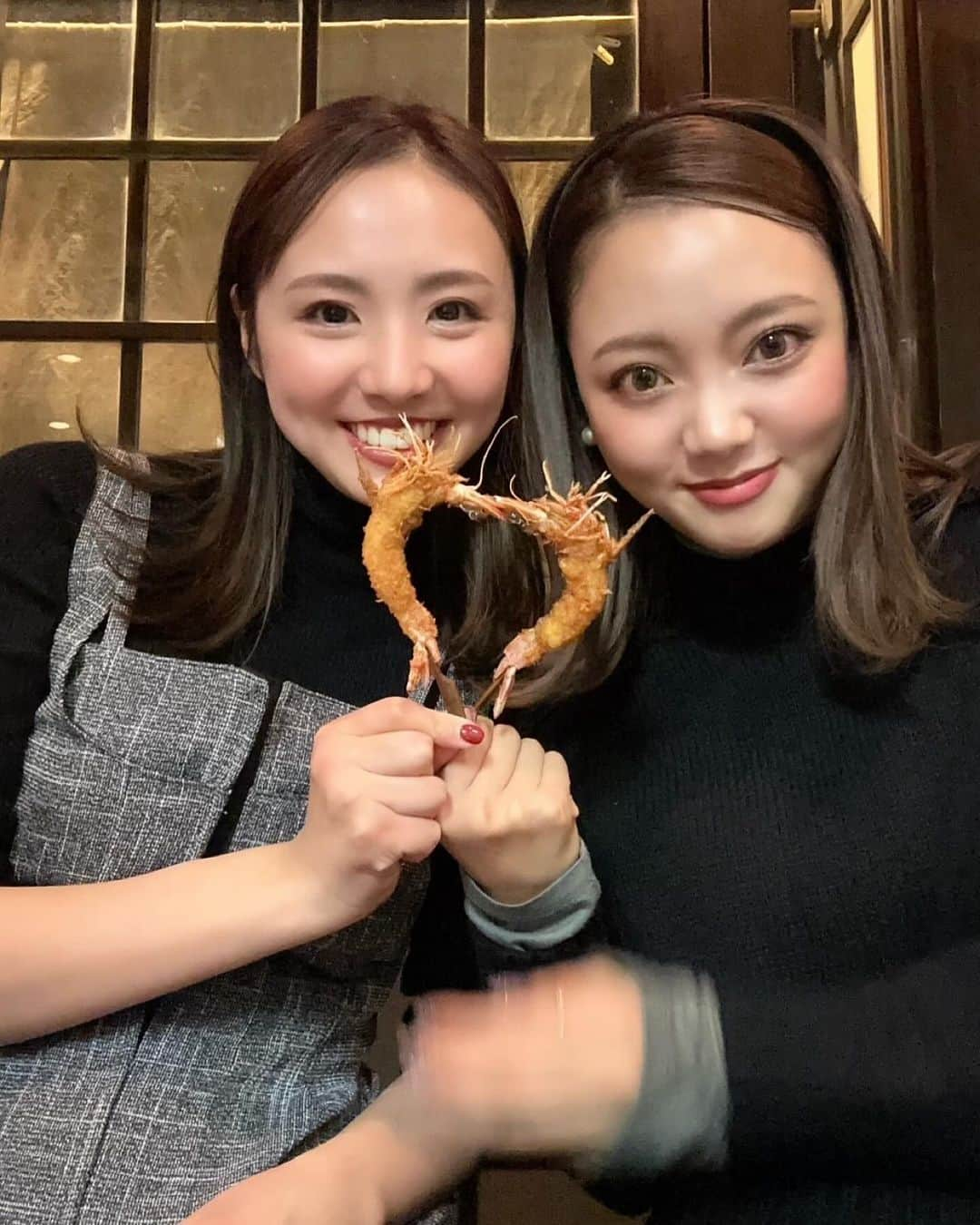 摩耶裕さんのインスタグラム写真 - (摩耶裕Instagram)「. . お久しぶりのキキちゃんと串カツ😋  何を話したとかはもう笑い過ぎて忘れたけど、 会うと楽しすぎて元気になる✨ 相変わらず可愛すぎる方でした😘  #串カツ #五源大喜  #海老ハート 🦐❤️」11月25日 10時09分 - yutaka__maya