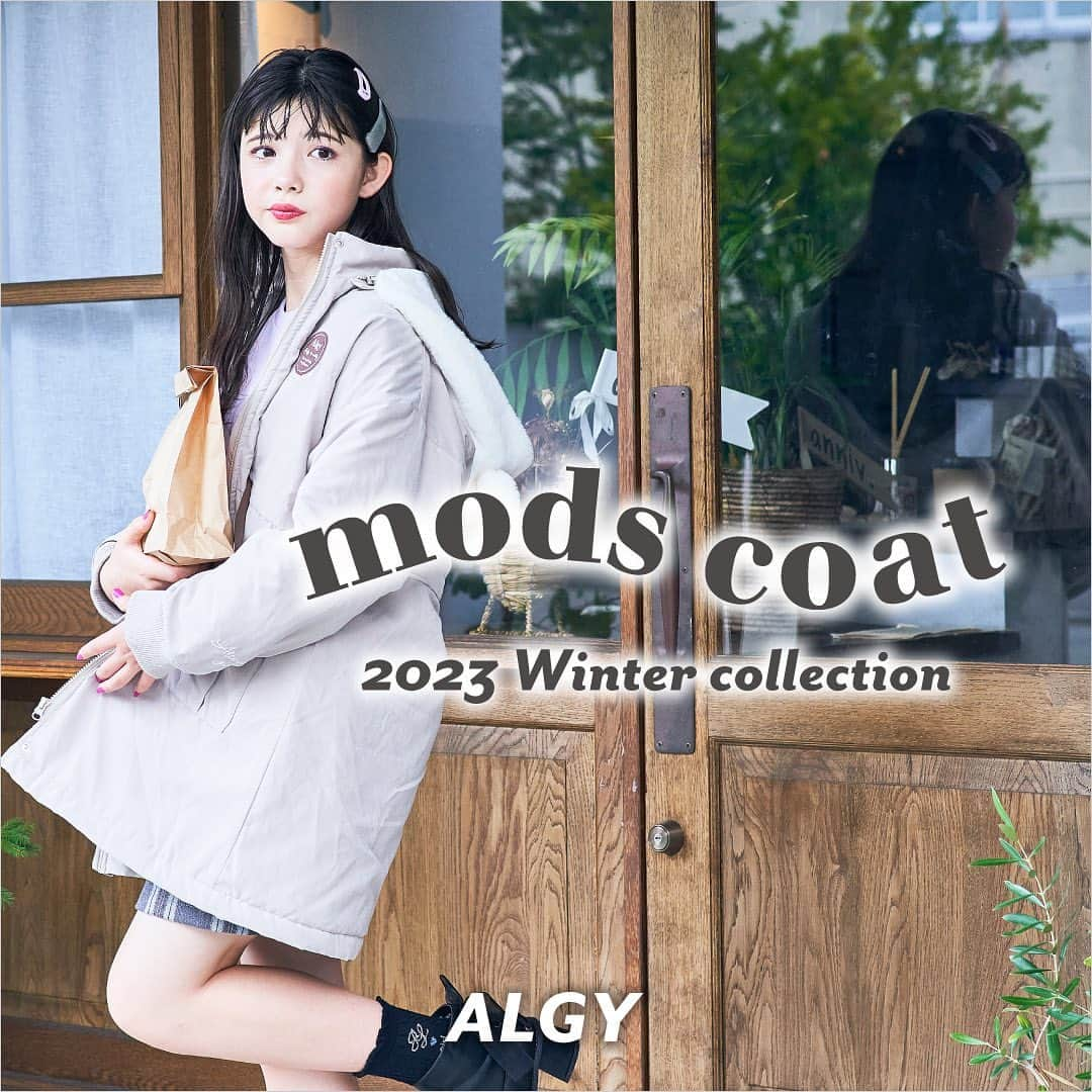 ALGY 【alternative + girly ＝ ALGY 】さんのインスタグラム写真 - (ALGY 【alternative + girly ＝ ALGY 】Instagram)「. -2023 winter collection- 今年のアウターはどれにする？ ❄️･:*  ▶︎くまみみフードモッズコート　¥9,990 taxin 定番のモッズコート×くまみみのファーフードが他にはないデザイン🐻❣️ 裏地のキルティングや、ウエストのリボンなど細部までこだわりが🫶 使いやすいカーキ💚 ガーリーにも着れるベージュ🤎 チェックの切り替えがおしゃれなブラック🖤 全部かわいい3色展開です✨  #ALGY #アルジー #outer #アウター #モッズコート #ファーフード #くまみみ」11月25日 10時27分 - algy_official