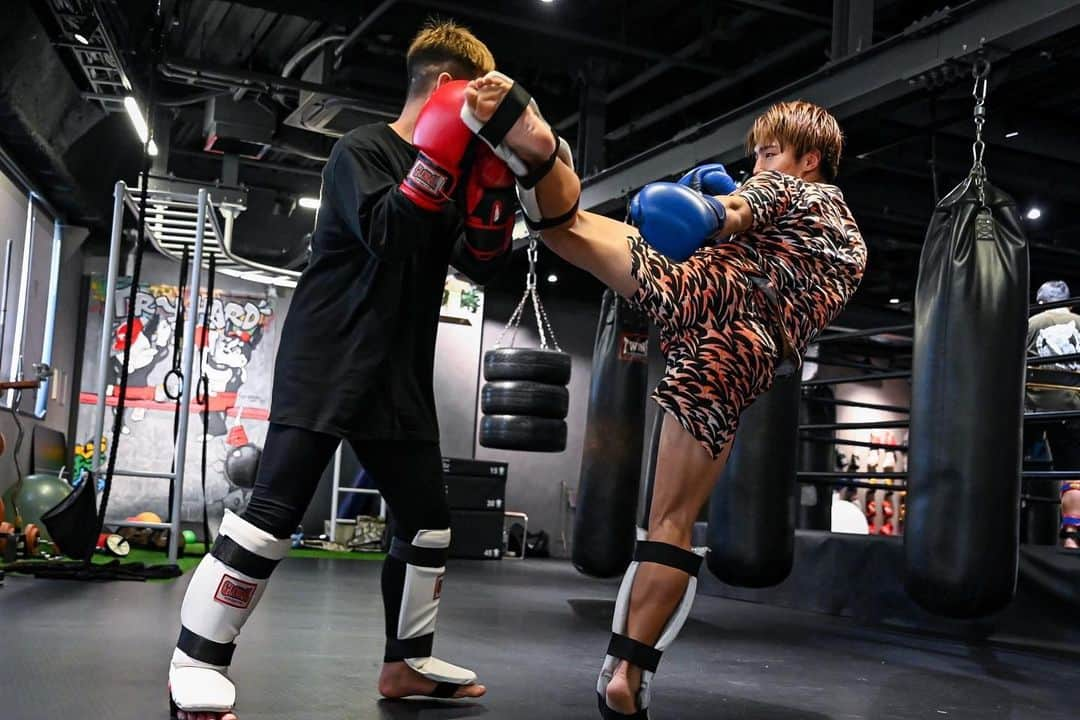 田丸辰さんのインスタグラム写真 - (田丸辰Instagram)「. 3 weeks to go before the next fight⚔️💥  @rise_2003official  #RISE #RISE_WS #RISE_WS2023 #田丸辰 #決勝戦  📸 @mgxleague」11月25日 11時06分 - toki.tamaru