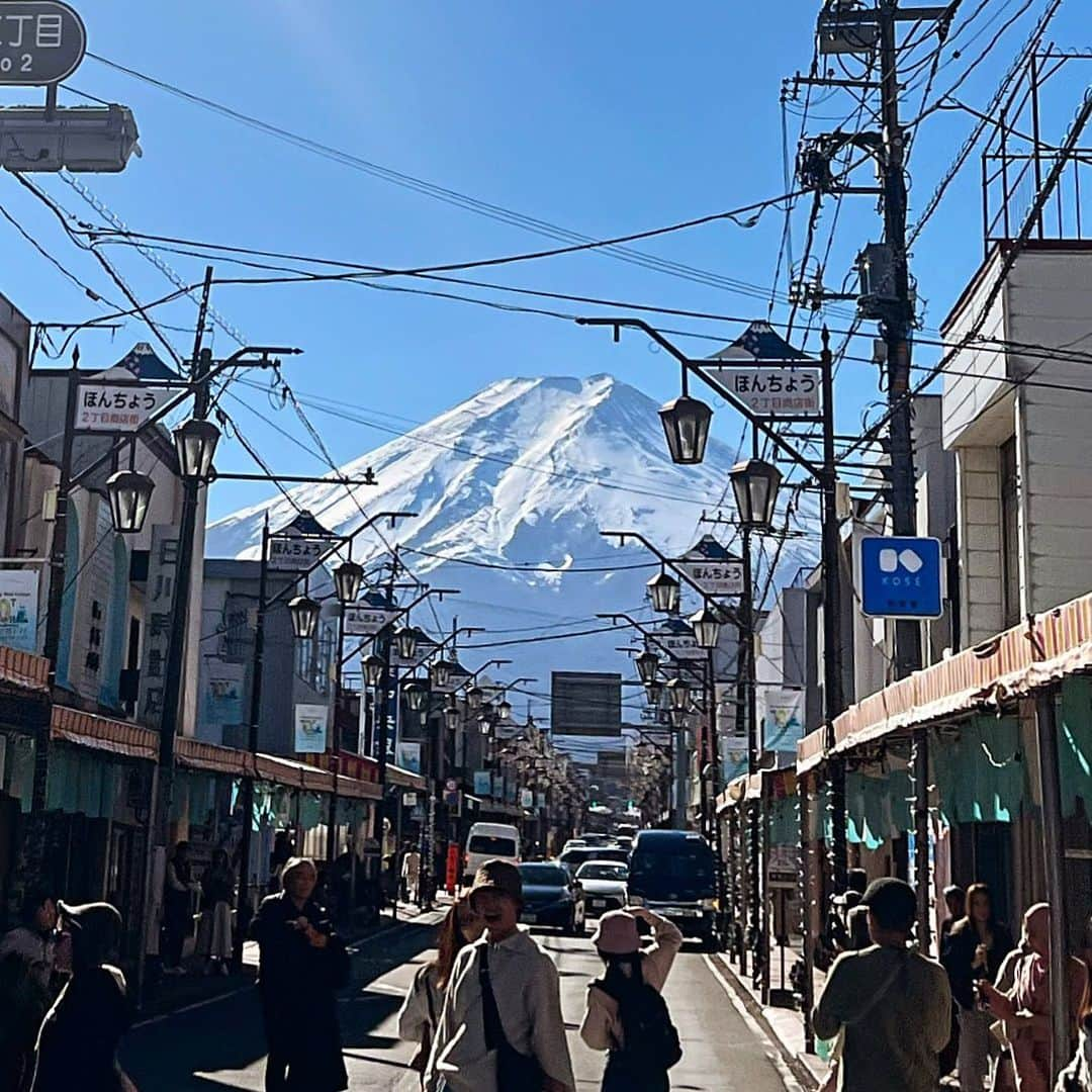 佐々木敬子さんのインスタグラム写真 - (佐々木敬子Instagram)「. 行ってみたかった富士吉田 FUJI TEXTILE WEEK 2023   #富士吉田 #富士山 #FUJITEXTILEWEEK2023 @fujitextileweek」11月25日 11時23分 - keikosasaki_mylan