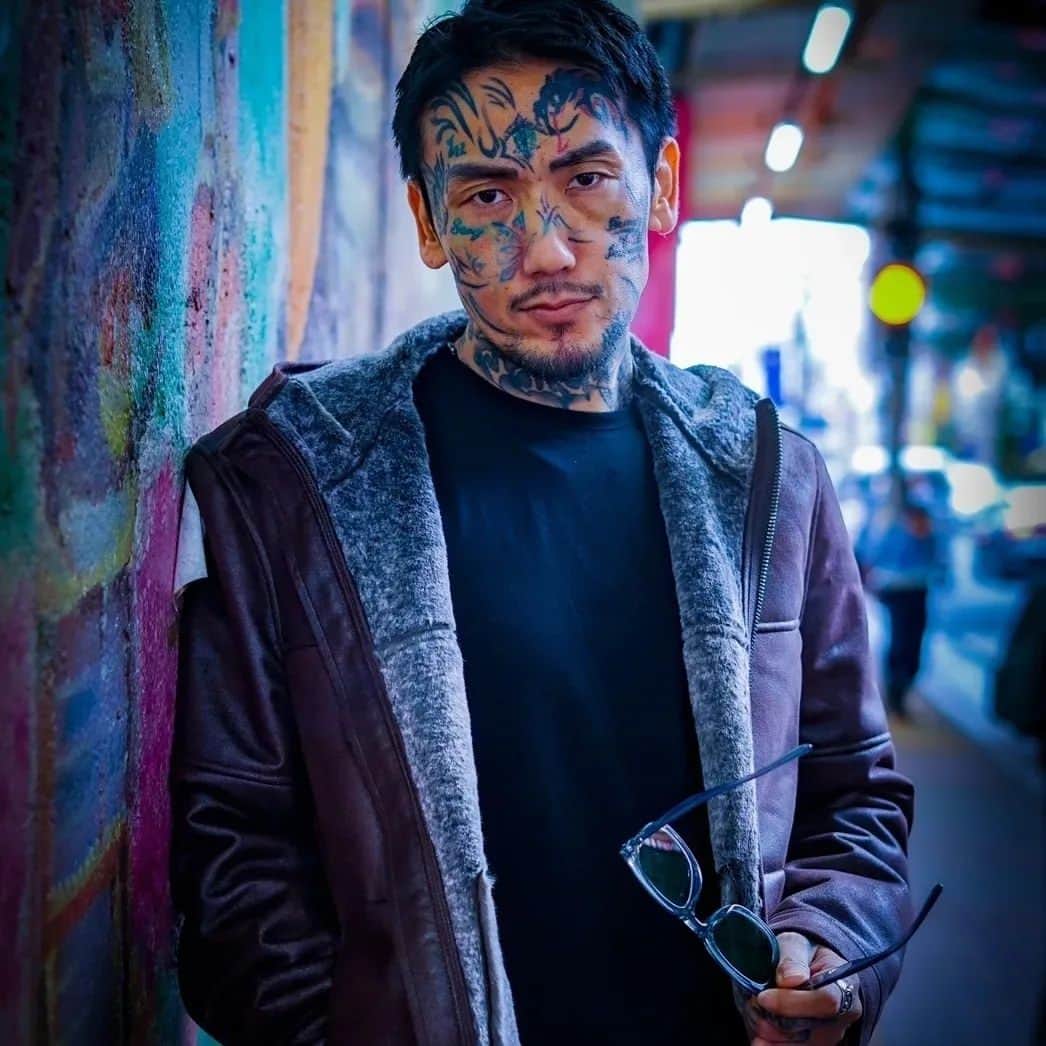 瓜田純士のインスタグラム：「九州男が試合の少し前に撮ってくれました  あいつ会場近くで道に迷ってたな」