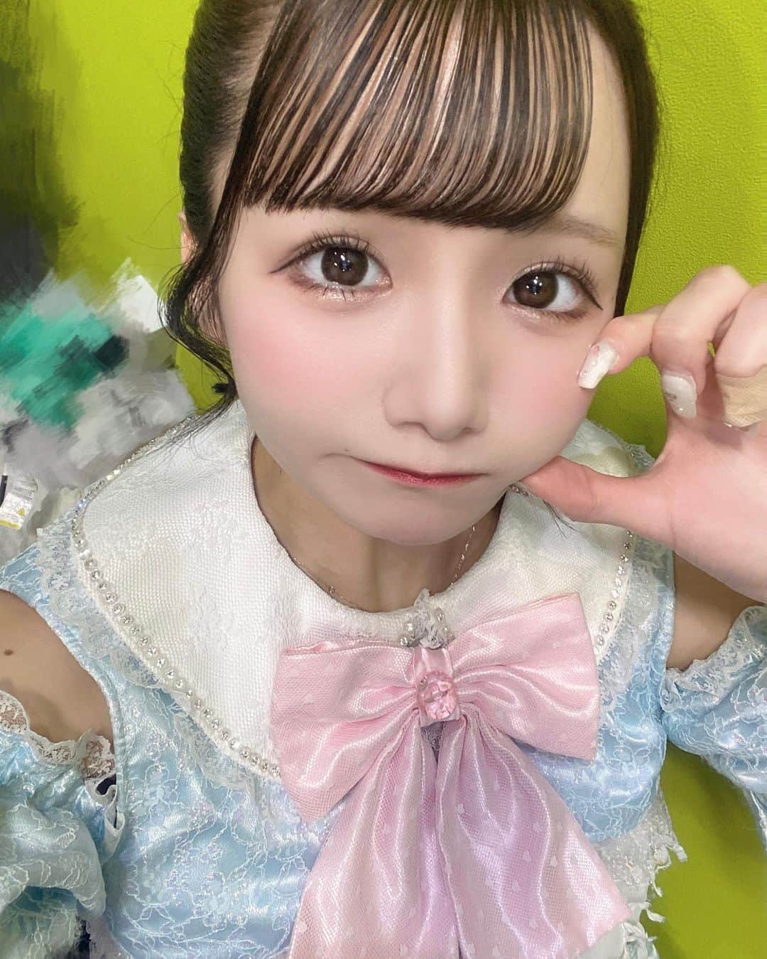 篠崎麗のインスタグラム：「. . .  ぽにてゆ久しぶりにしたのに写真にうつってなくて悲しい(ˆт · тˆ)  . . .  #selca #黒髪 #黒髪ロング #黒髪女子 #japanesegirl #アイドル #地下アイドル #アイドル衣装 #自撮り #自撮り界隈 #自撮り女子 #ツインテール  #ツイン  #量産型  #量産型ヲタク  #量産型コーデ  #量産型女子」