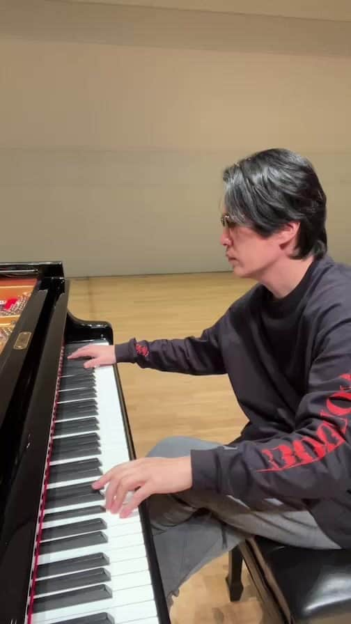 清塚信也のインスタグラム：「新潟　長岡　リハスタLIVE #piano」