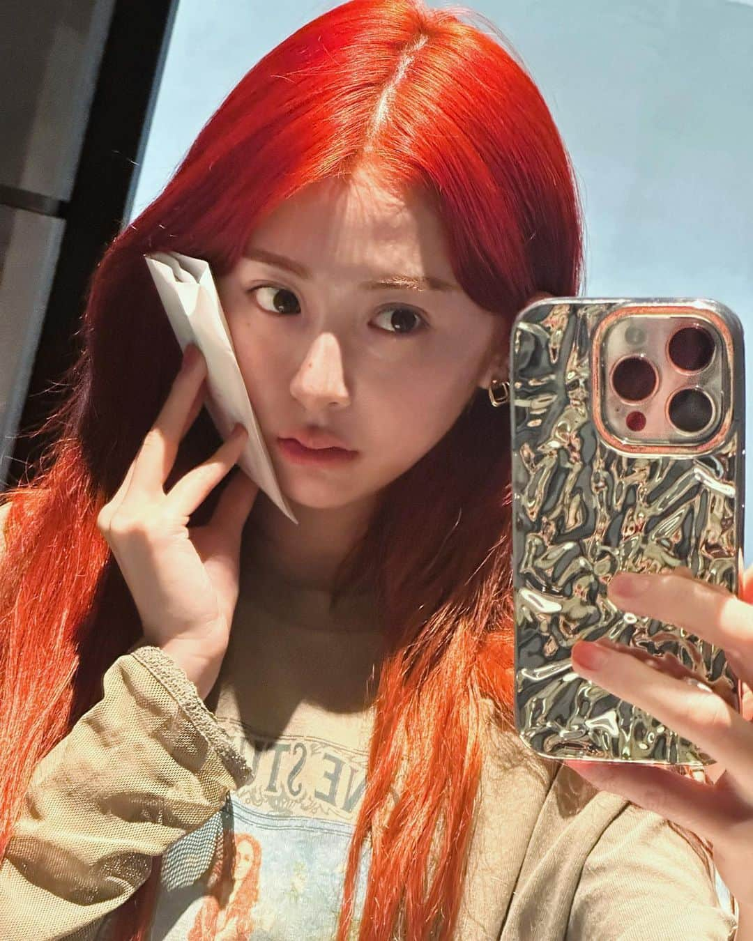 ホ・ユンジンのインスタグラム：「사랑(니)을 구해라..!」