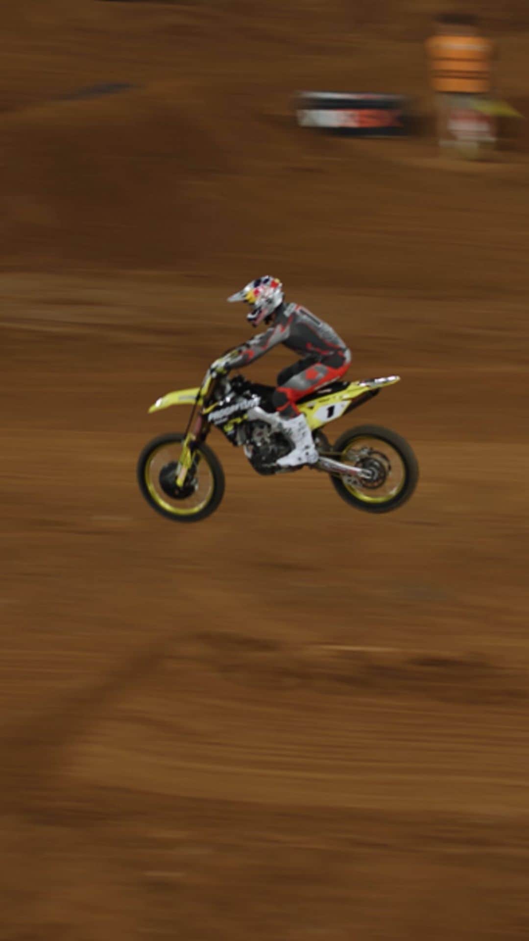 ケン・ロックゼンのインスタグラム：「@kenroczen94 raw practice 💥  @boostaus @visitmelbourne」