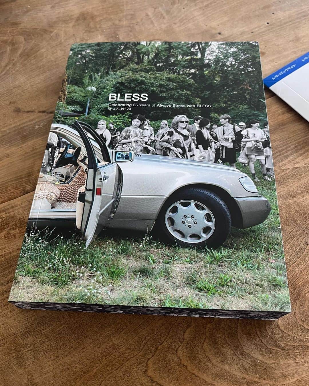 浦川望美のインスタグラム：「BLESS book3 自然体で 生活の一部にBLESSが有るという感じが好き。 BLESSのアイテムを選ぶときに大切にしていることでもある。」