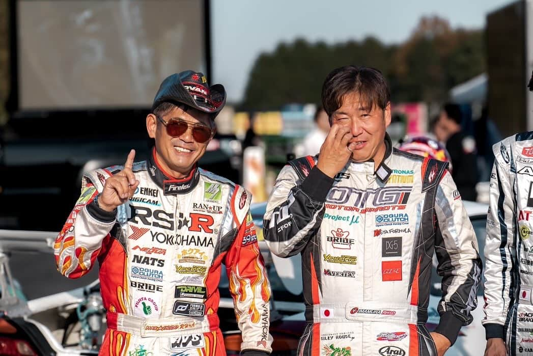 織戸学さんのインスタグラム写真 - (織戸学Instagram)「RS-Rdrift festival  JAPAN vs USA🇺🇸  RS-Rがdriftを 🇺🇸でスタートして 20年  記念すべきイベントが鈴鹿twinサーキットにて Live放送を全世界に配信  大いに盛り上がり 最高の2日間を過ごせました。  本当にみなさま 有り難う御座いました。  楽しかった  思い出沢山  今度は　🇺🇸にて  25周年記念か^ ^  @rsrusa  @rsrjapan   @formulad  @formuladjapan   @nobuterutaniguchi  @daiyoshihara  @fredricaasbo   @130ryokohama  @ridox559_maxorido」11月25日 14時05分 - maxorido