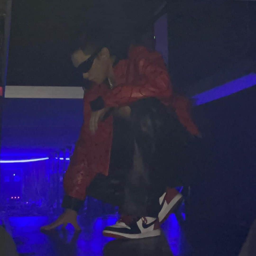 RAIN（ピ）のインスタグラム：「I’m ready d-1#stillraining 🔥🔥in Las Vegas」