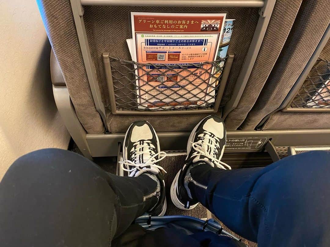 のインスタグラム：「おはようさん❗️ さぁ、とうにこるしし」