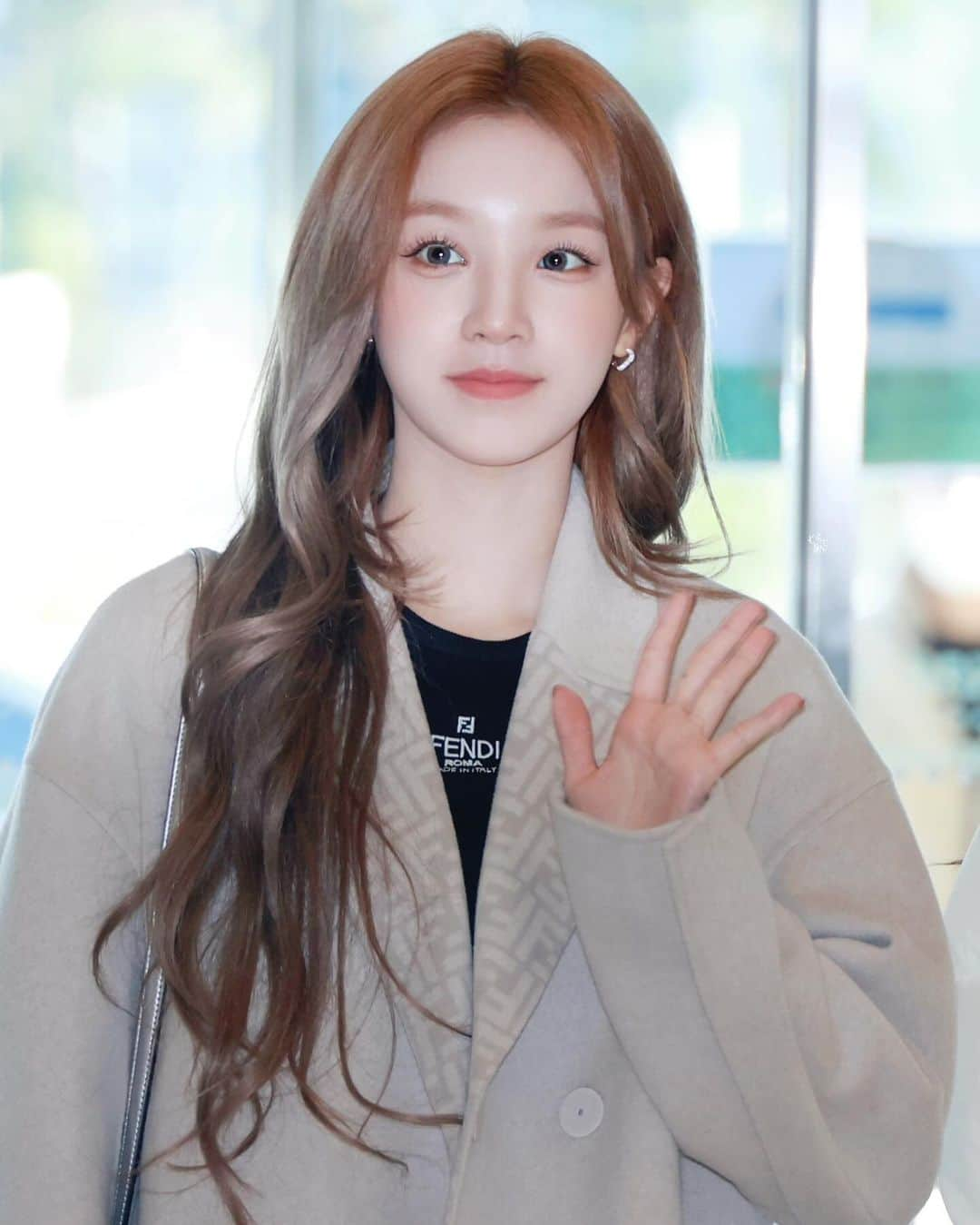 ウギさんのインスタグラム写真 - (ウギInstagram)「231125 GMP   ©7minraindrop  #여자아이들 #G_I_DLE #GIDLE #우기 #YUQI」11月25日 14時56分 - gidle.yuqi