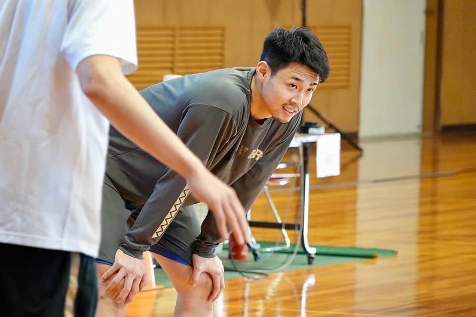 シーホース三河さんのインスタグラム写真 - (シーホース三河Instagram)「11/25(土) 公開練習🏀 ご来場いただき、ありがとうございました。 #PHOTO  #ガチ  #シーホース三河  #Bリーグ #シーホース #seahorsesmikawa #BLEAGUE #バスケットボール #バスケ #basketball #三河」11月25日 15時00分 - go_seahorses