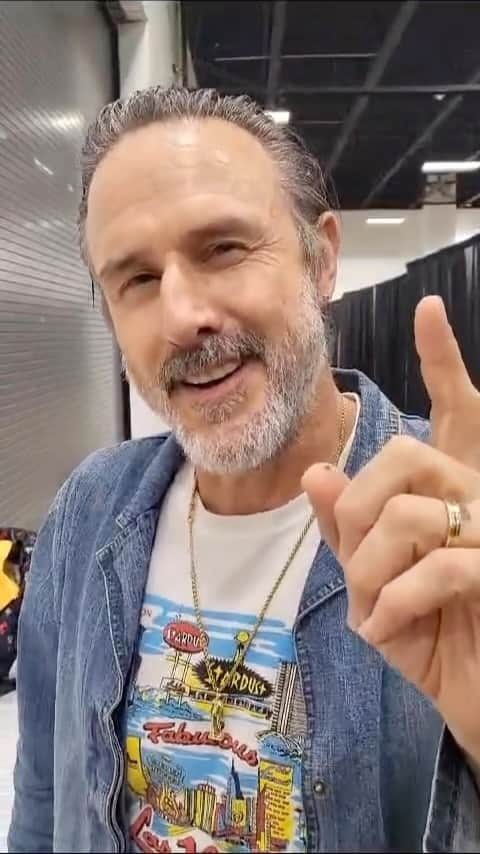 デヴィッド・アークエットのインスタグラム：「@davidarquette is excited to come to Steel City Con - December 8-10, 2023! Join the Scream reunion! Get your tickets today at steelcitycon.com  #SteelCityCon #scream #davidarquette #deweyriley #comiccon #pittsburgh」